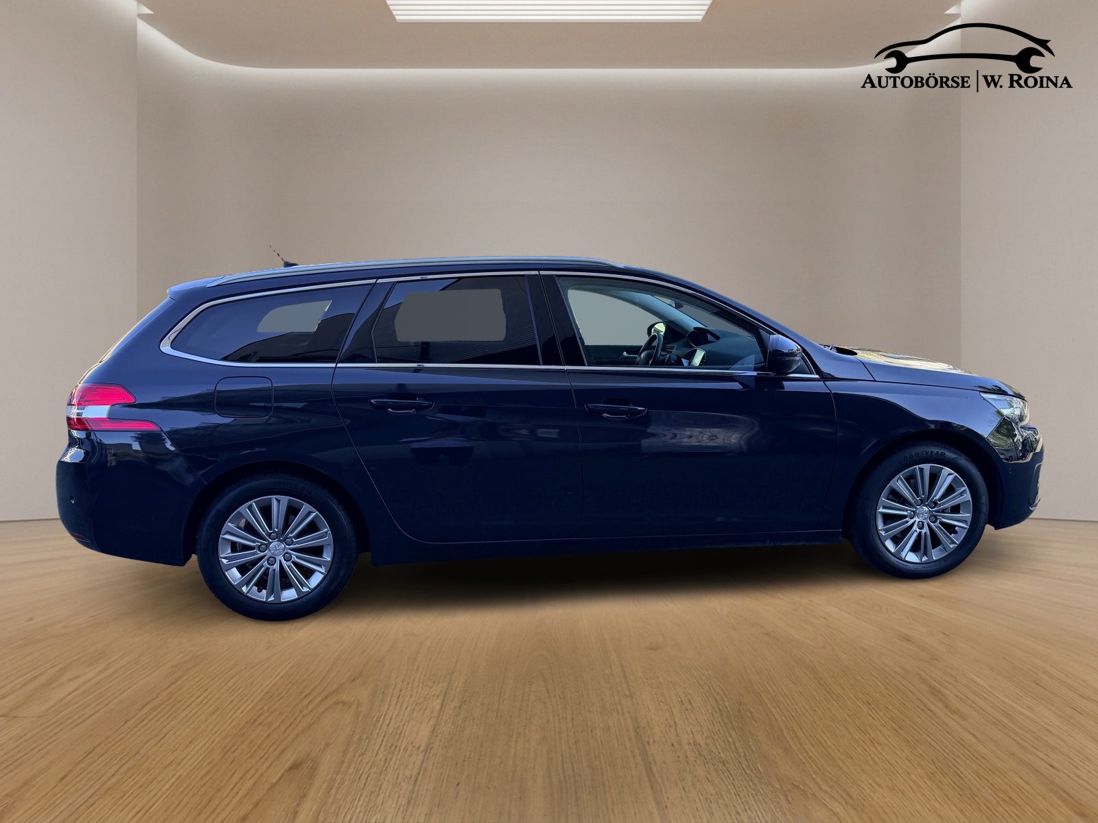 PEUGEOT 308 SW 1.2 Pure Tech Allure EAT8-showroom-element-1