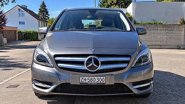 MERCEDES-BENZ 180-image-2