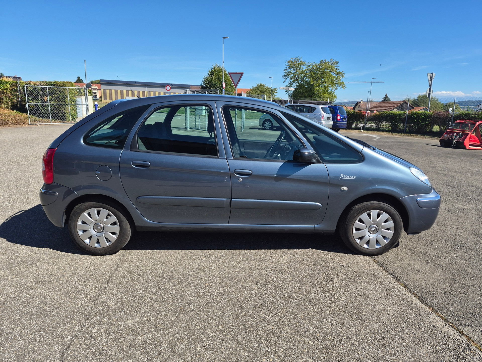 CITROEN Xsara Picasso 1.6i 16V Exclusive-image-2