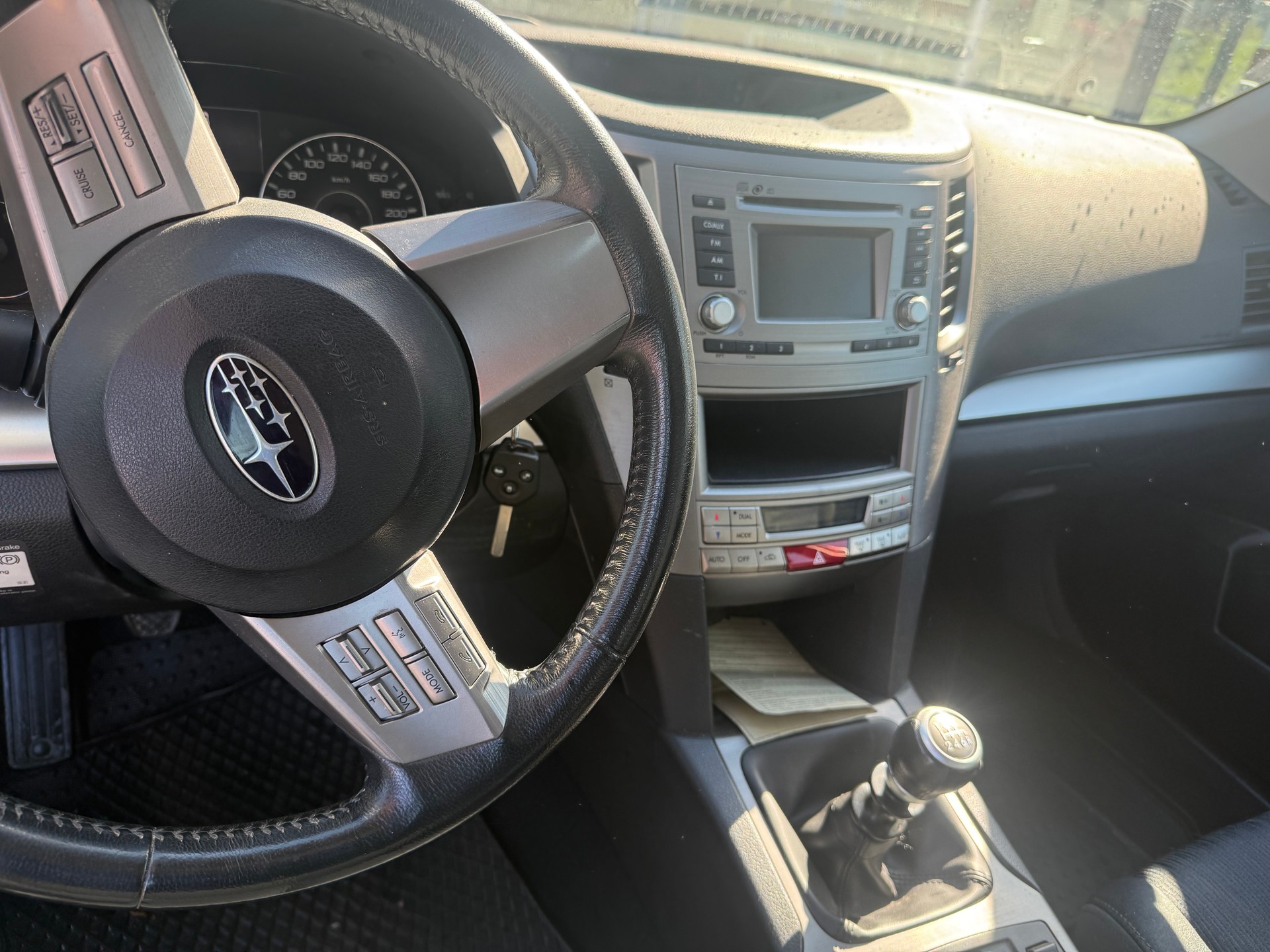 SUBARU Legacy 2.0i Advantage AWD-image-5
