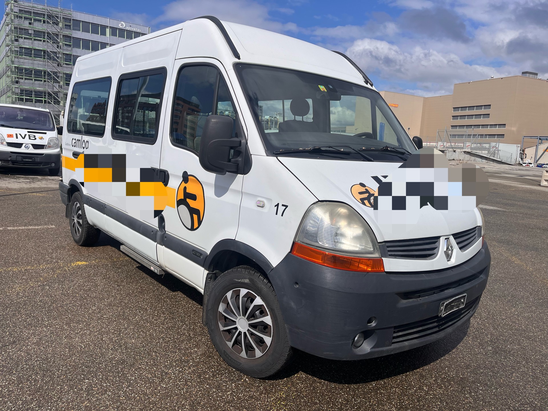 RENAULT MASTER-image-0