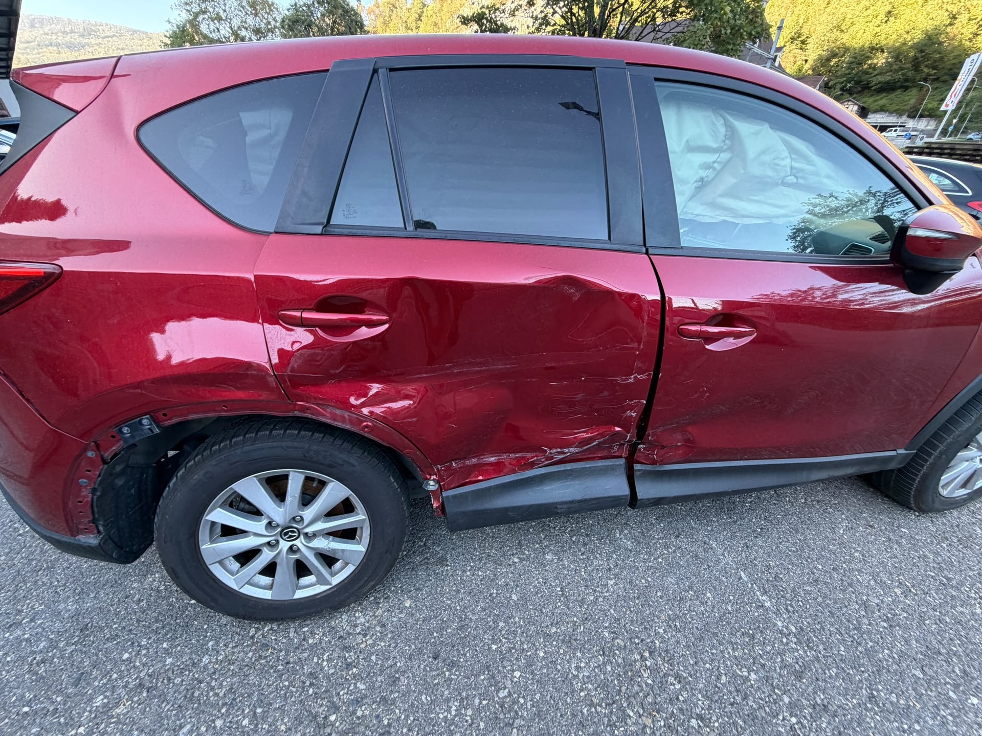 MAZDA CX-5 2.2 D Ambition AWD Automatic-image-3