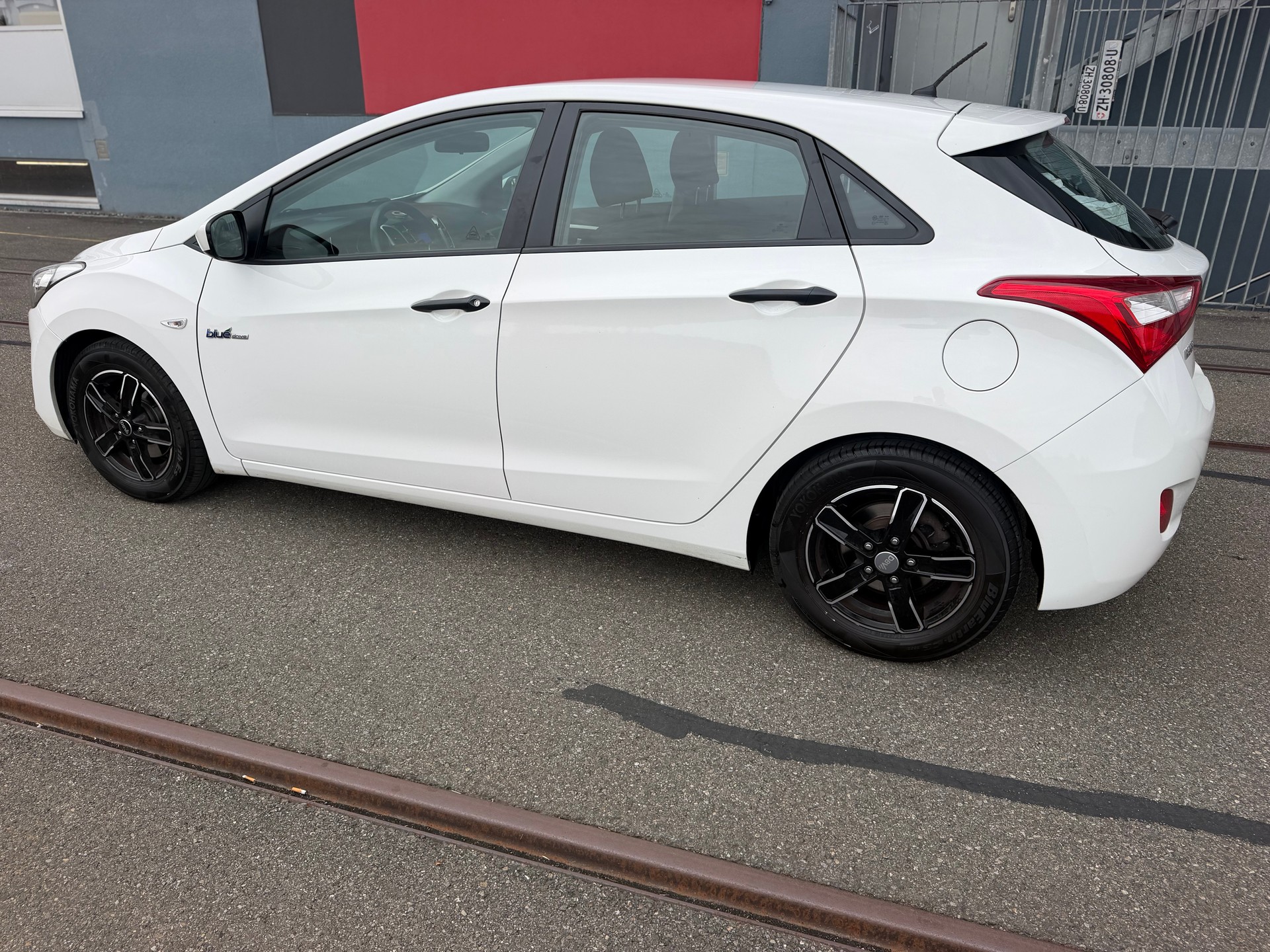 HYUNDAI i30 1.4 Pica-image-7