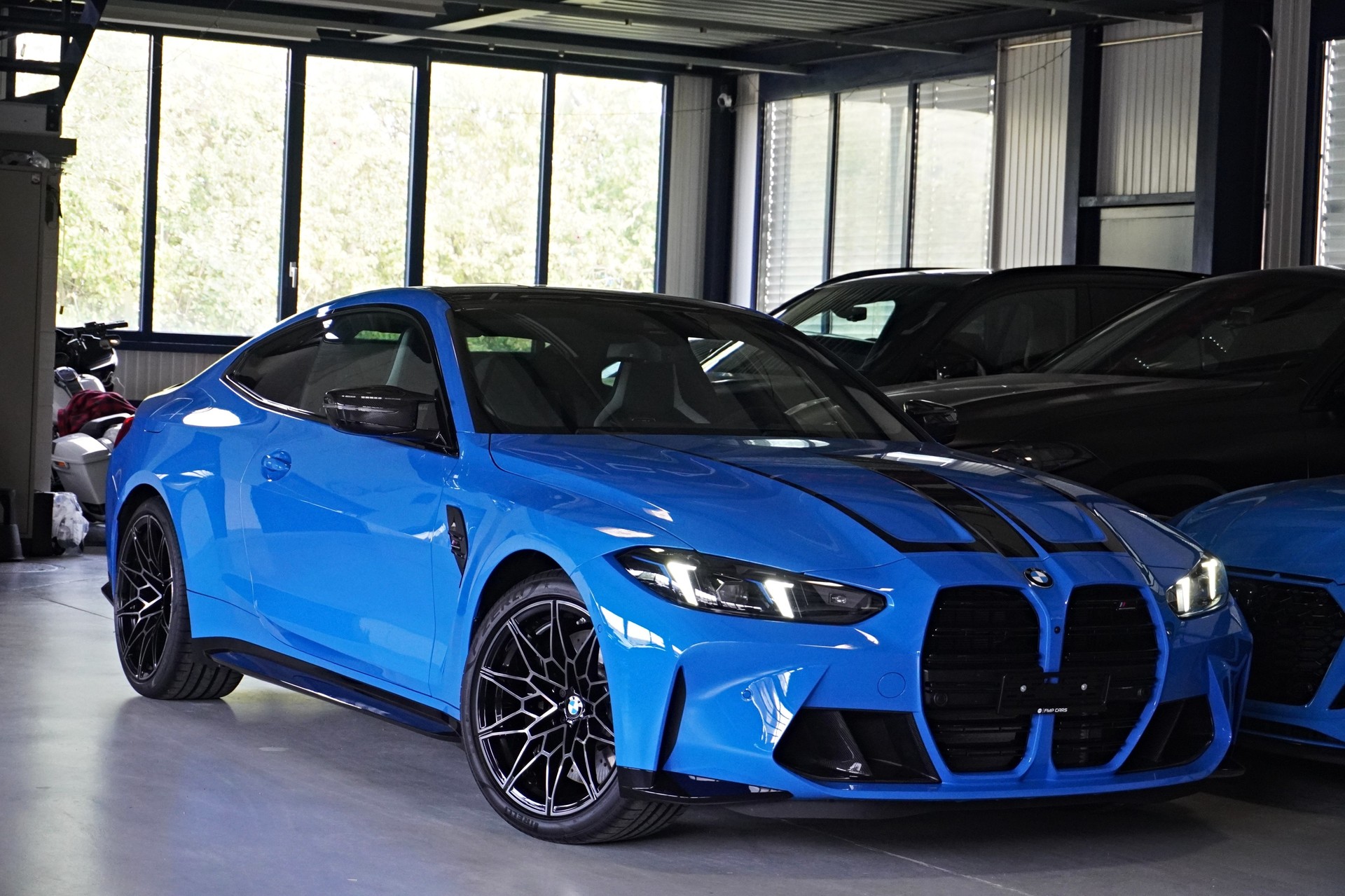 BMW M4 Coupé Competition M xDrive // SONDERLACKIERUNG VOODOO BLAU // WERKSGARANTIE // M CARBON SCHALENSITZE //-image-15