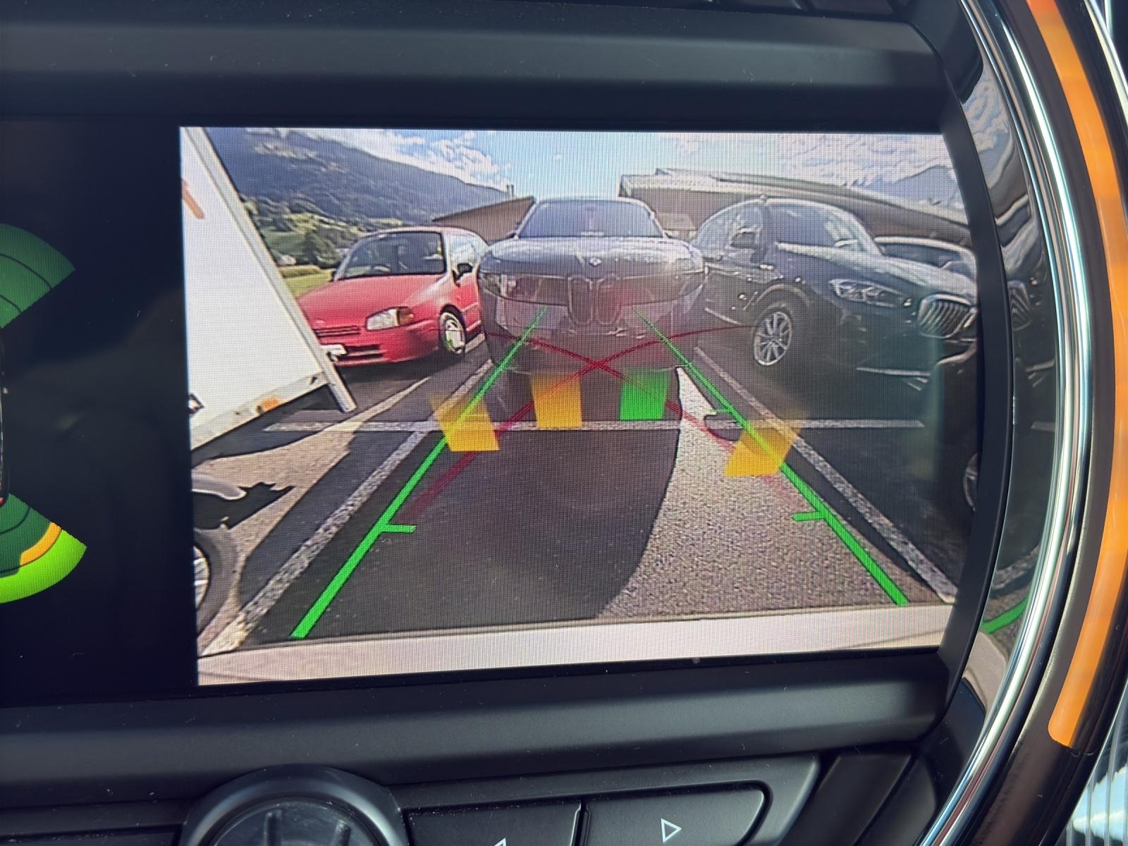 MINI Countryman Cooper S E ALL4-image-21