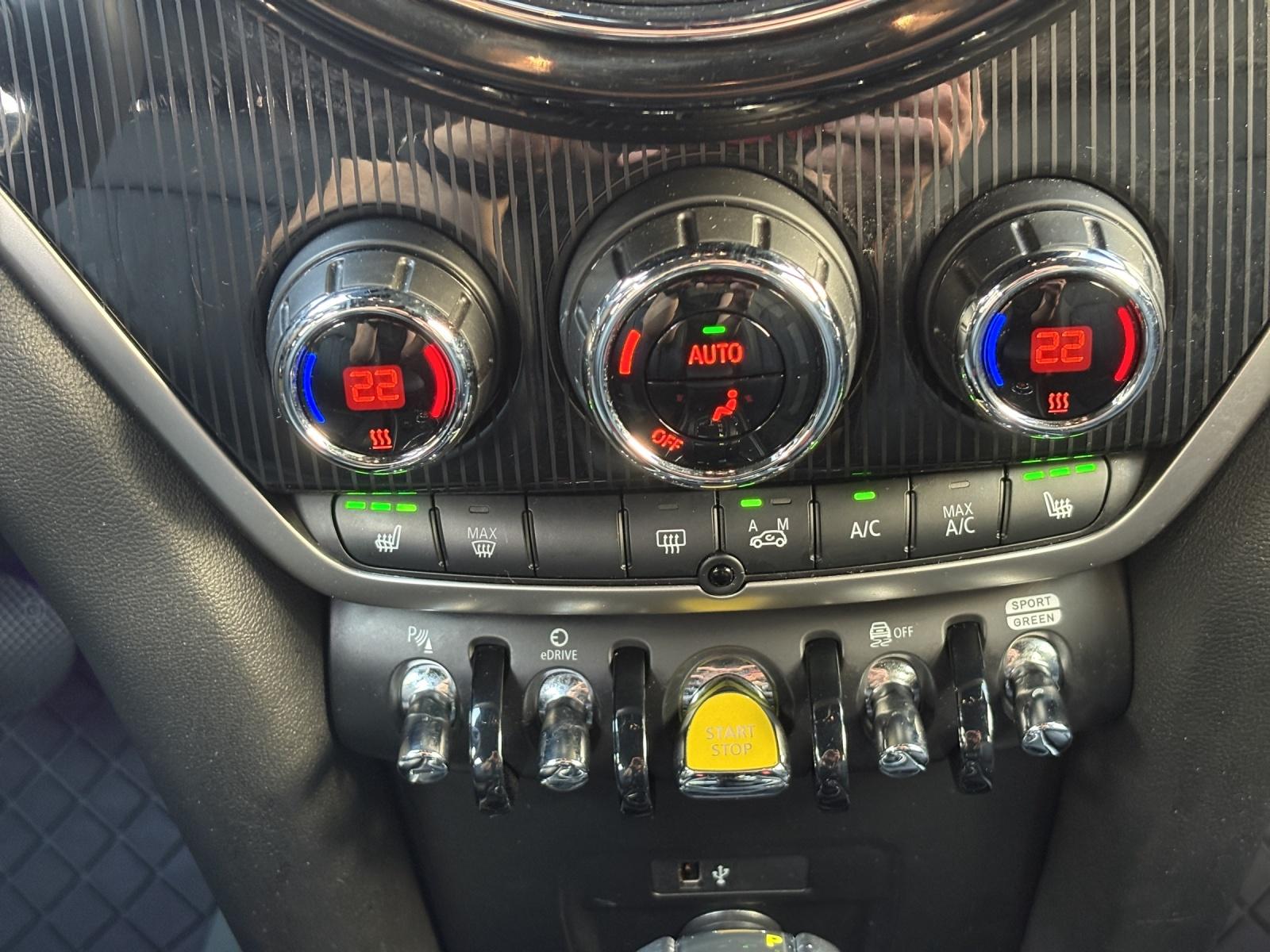 MINI Countryman Cooper S E ALL4-image-19