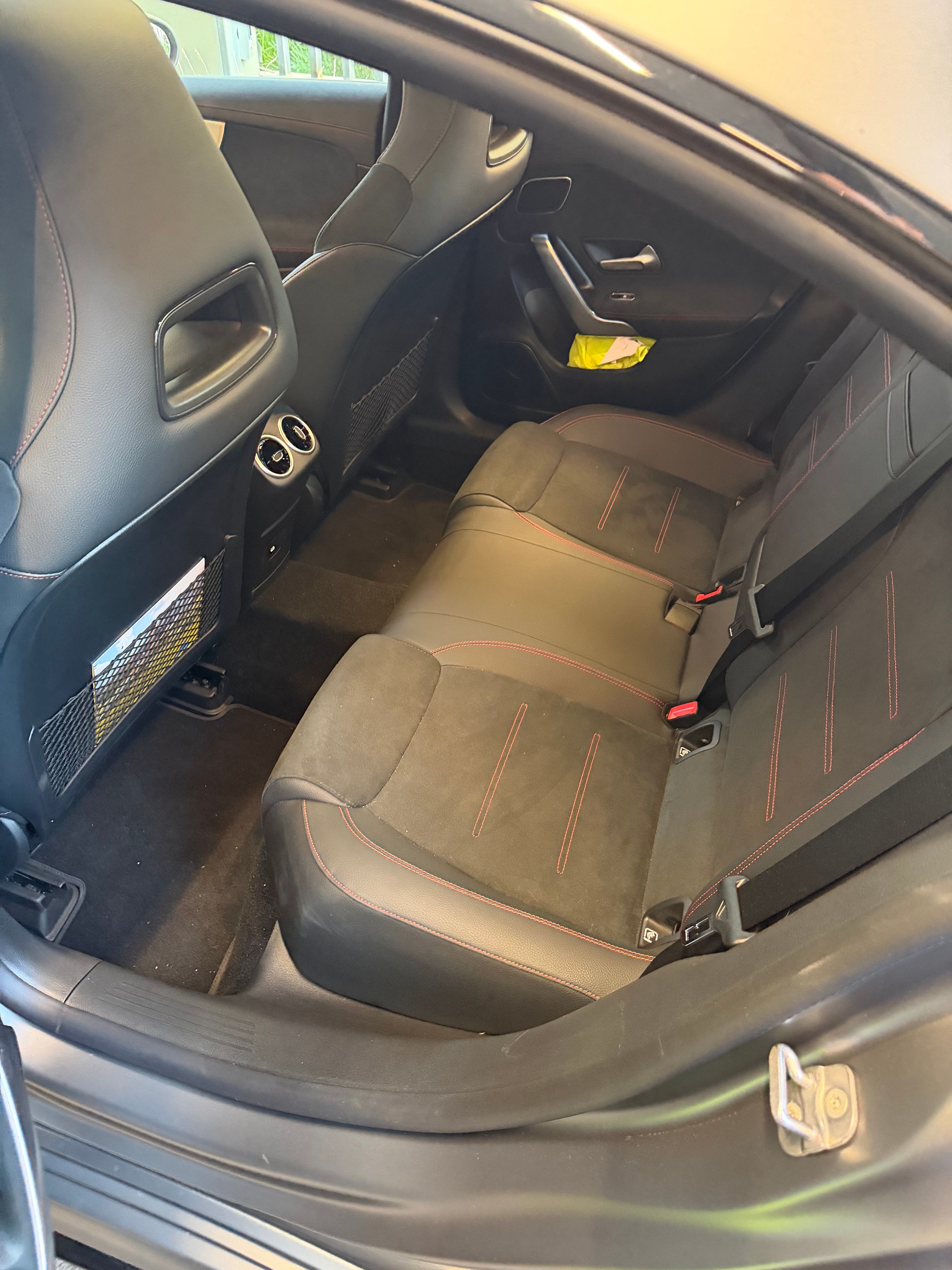 MERCEDES-BENZ CLA 35 AMG 4matic-image-6