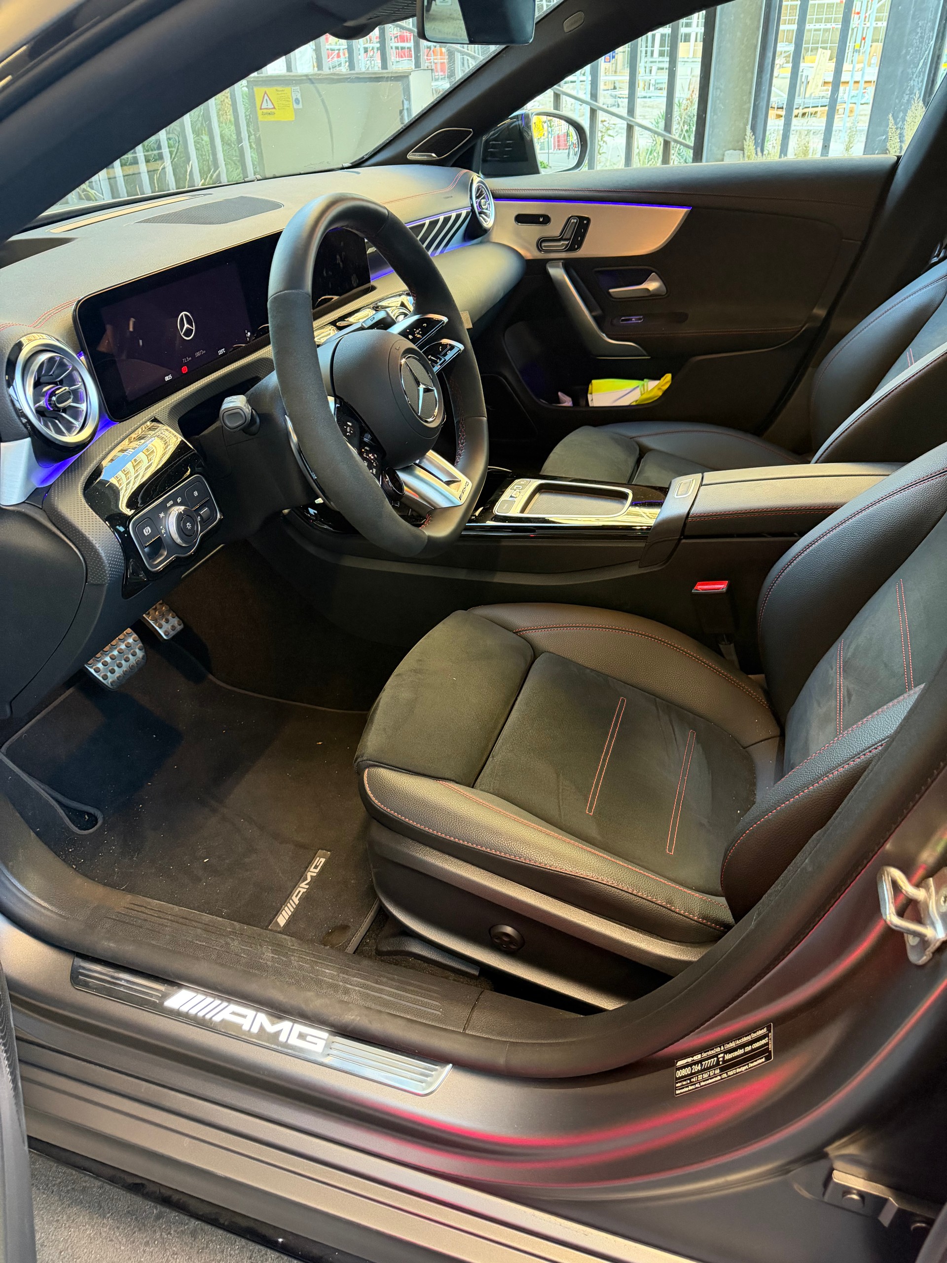 MERCEDES-BENZ CLA 35 AMG 4matic-image-5