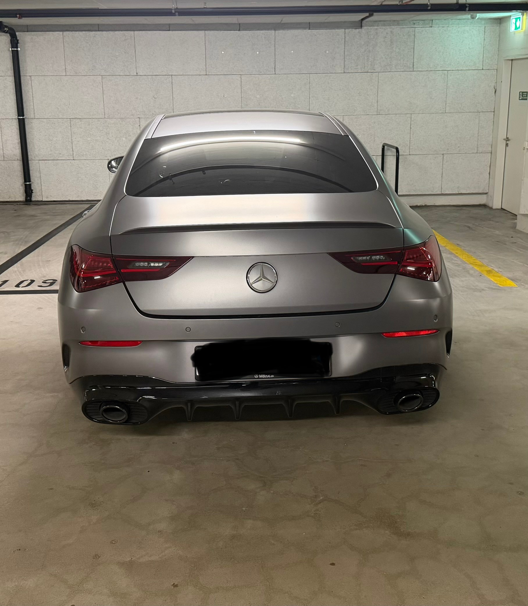MERCEDES-BENZ CLA 35 AMG 4matic-image-4