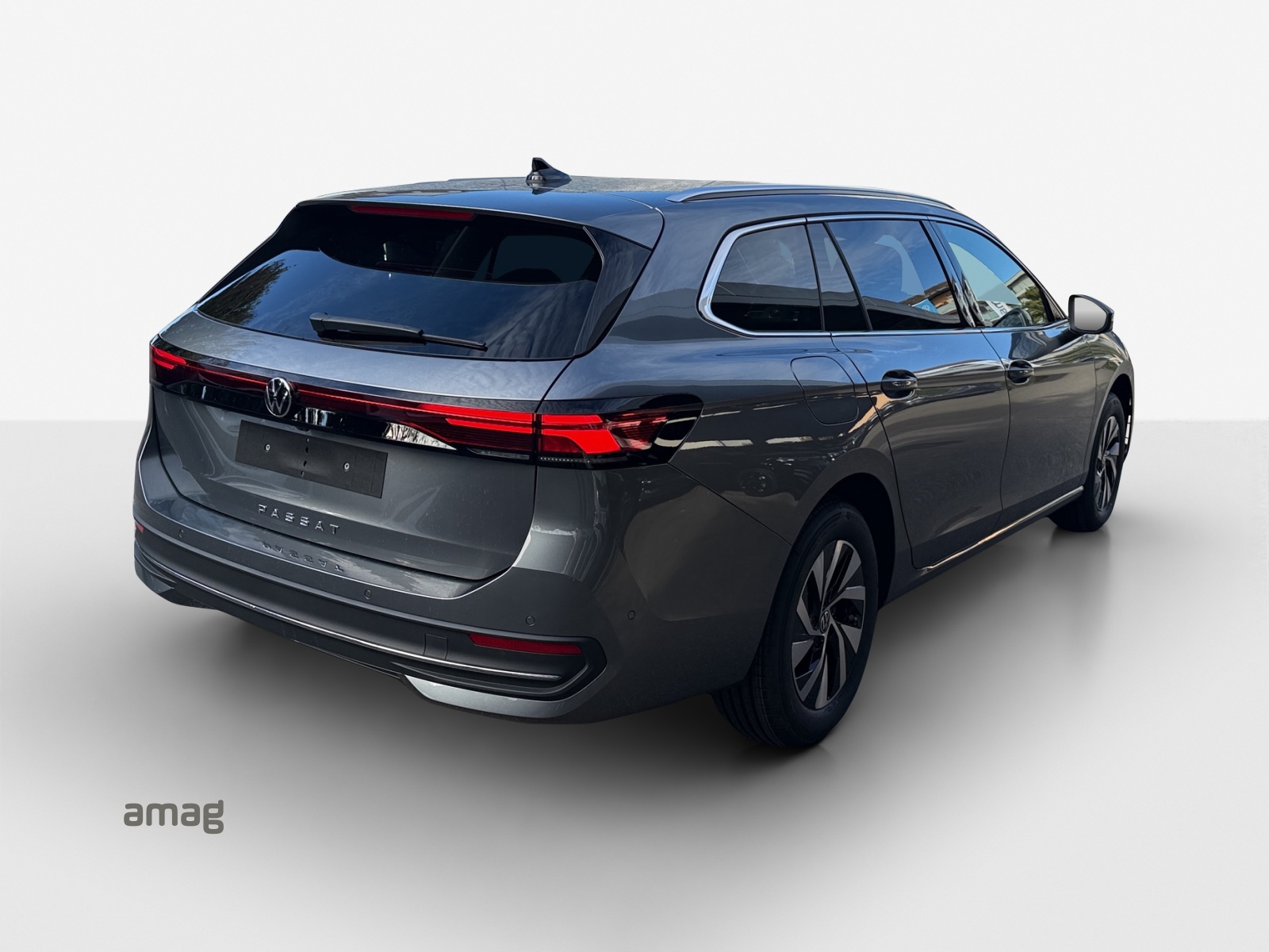 VW Passat Variant 2.0 TDI evo Business DSG-image-4