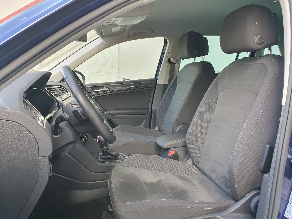 VW Tiguan 2.0 TDI SCR Highline4Motion DSG-image-6