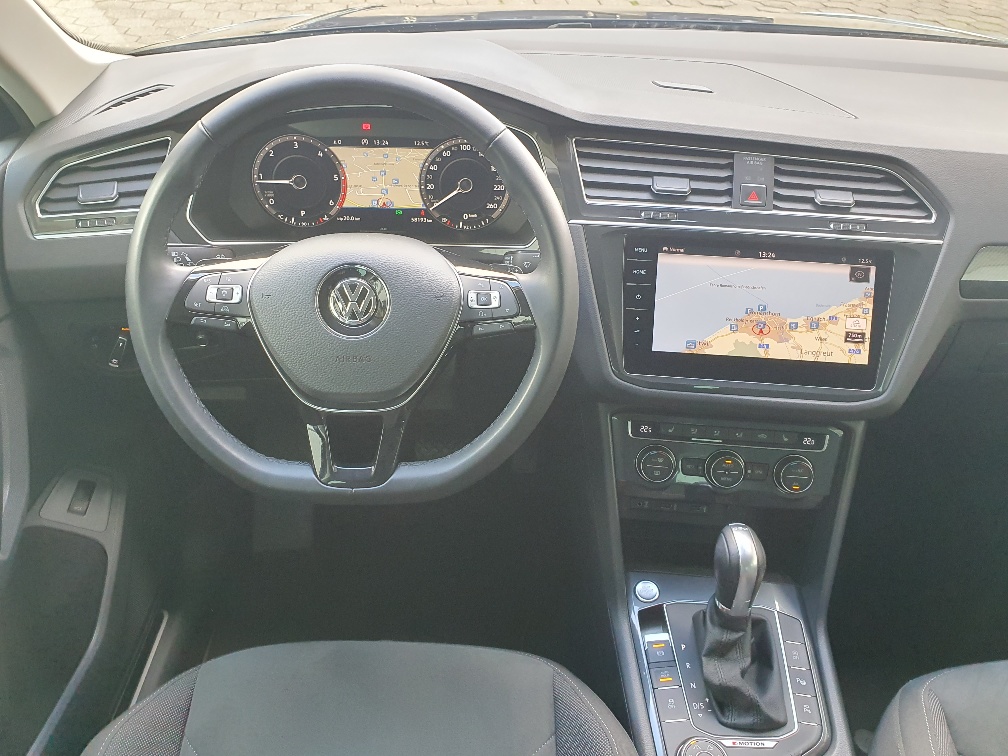 VW Tiguan 2.0 TDI SCR Highline4Motion DSG-image-5
