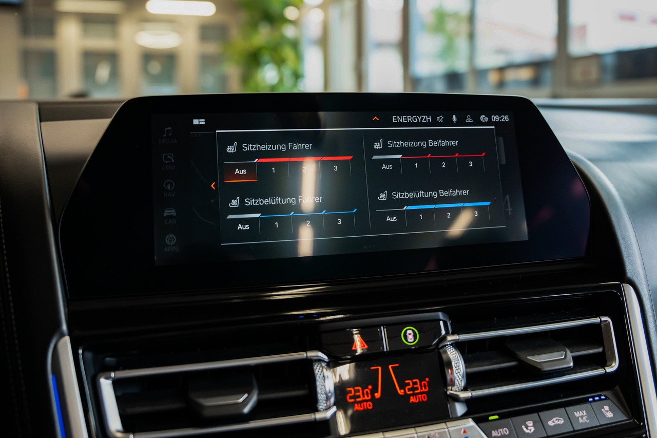 BMW 840i xDrive Steptronic M-Sportpaket-image-22