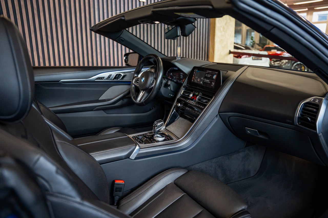BMW 840i xDrive Steptronic M-Sportpaket-image-16