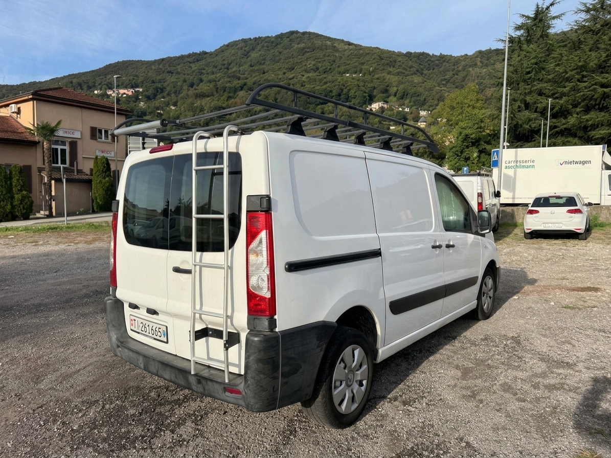 CITROEN 1.6 HDI 90-image-1