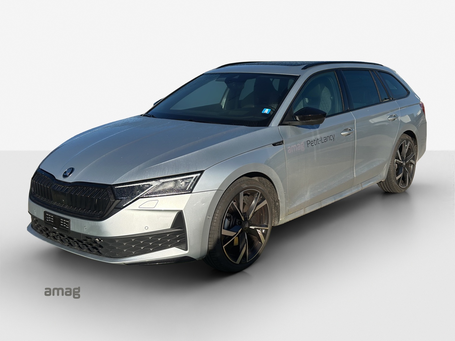 SKODA Octavia Combi 2.0 TSI DSG Sport Line 4x4-image-0