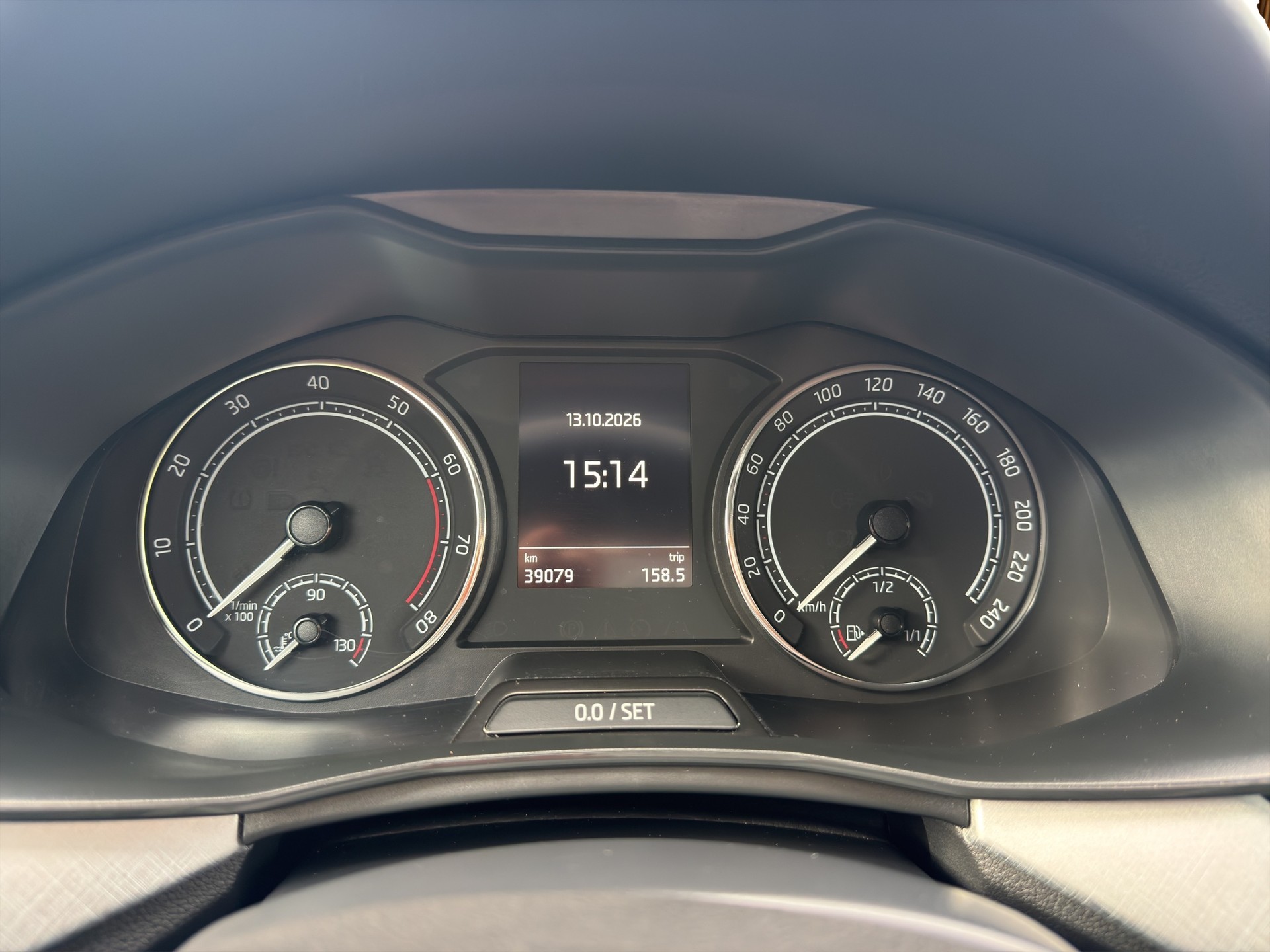 SKODA Kamiq 1.0 TSI Tour-image-16