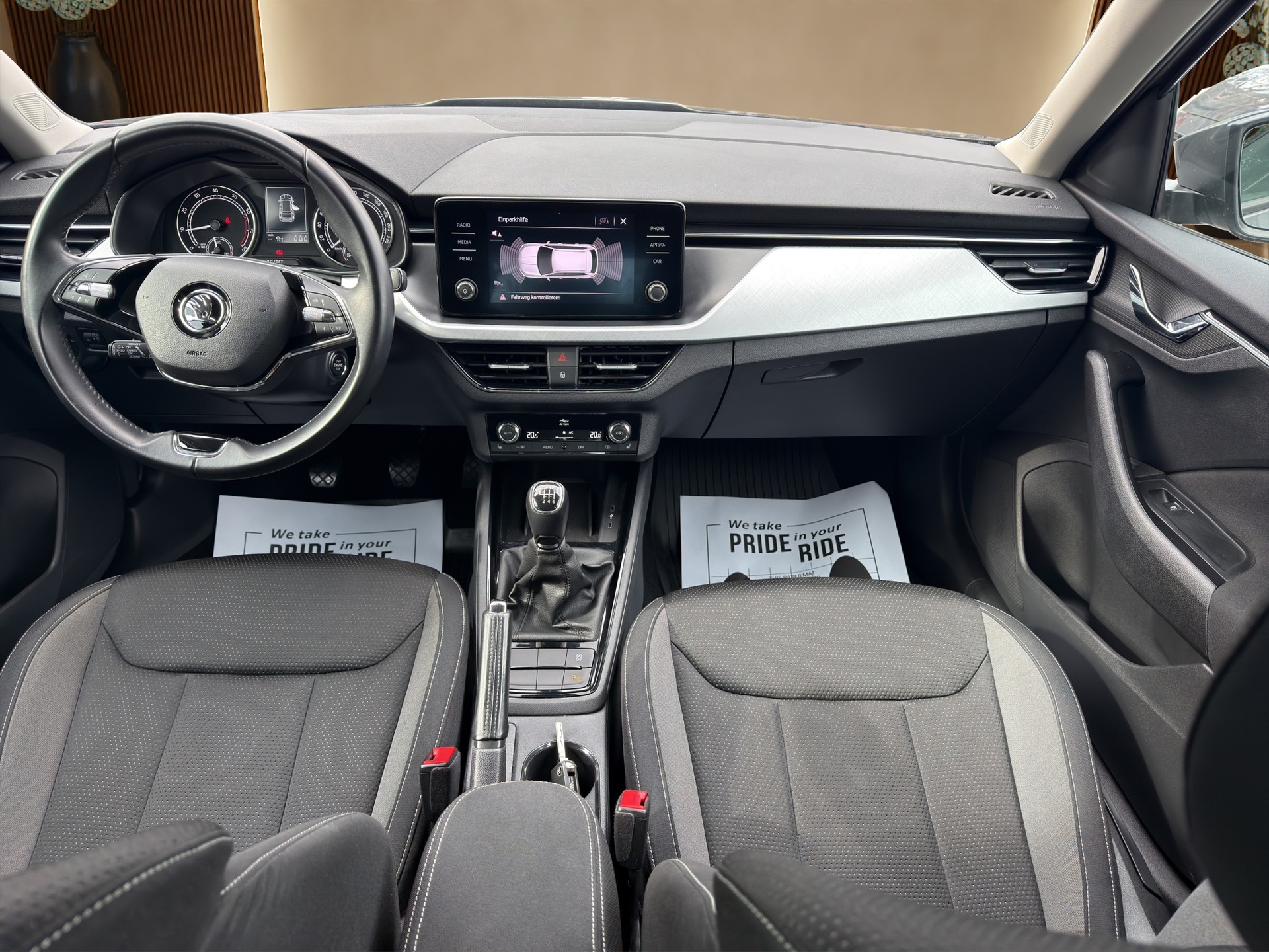 SKODA Kamiq 1.0 TSI Tour-image-8