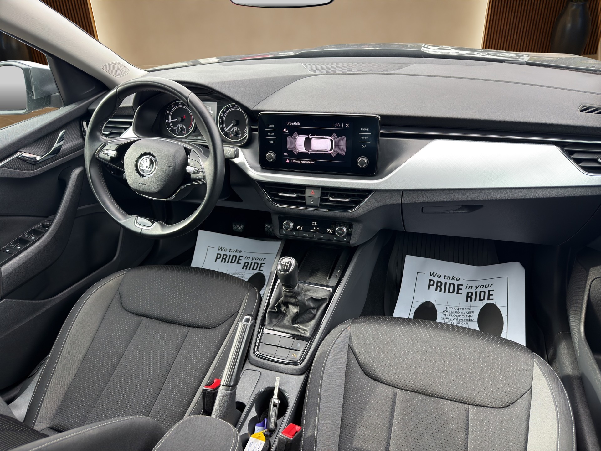 SKODA Kamiq 1.0 TSI Tour-image-9