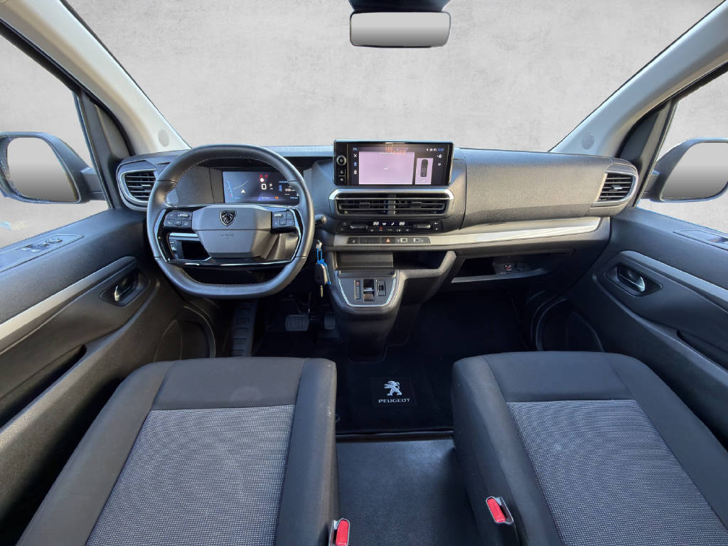 PEUGEOT Traveller Standard 2.2 BlueHDi 180 Business S/S-image-8