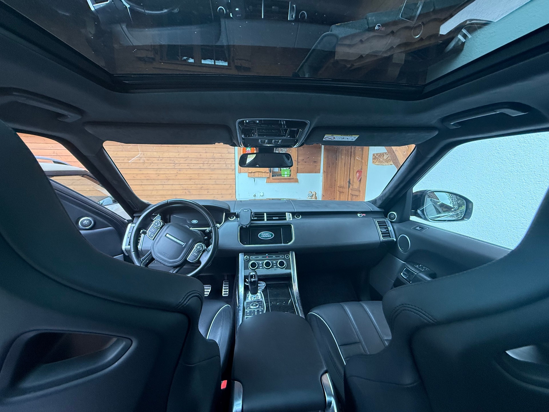 LAND ROVER 5.0 V8 SC SVR-image-5