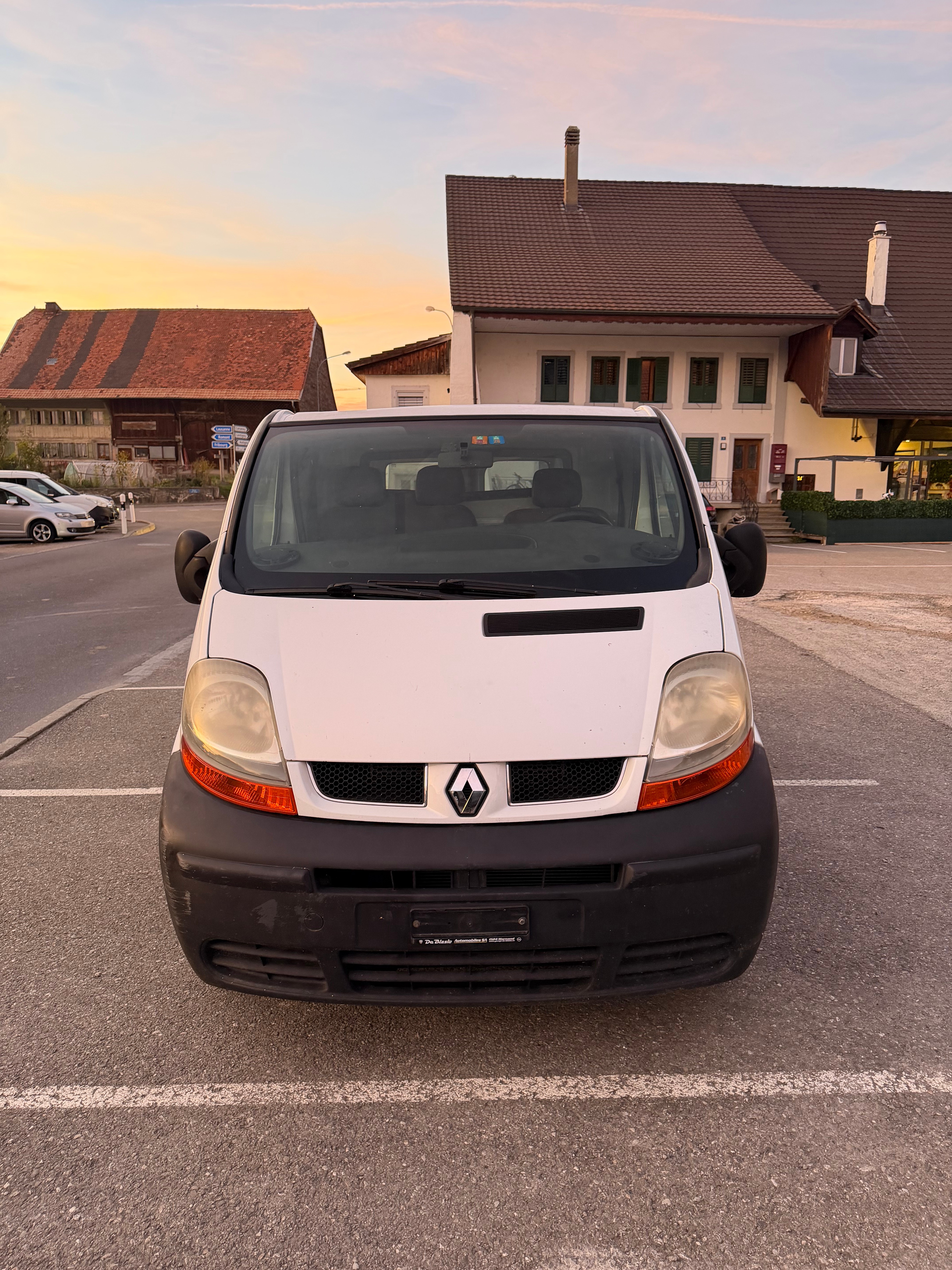 Car photo