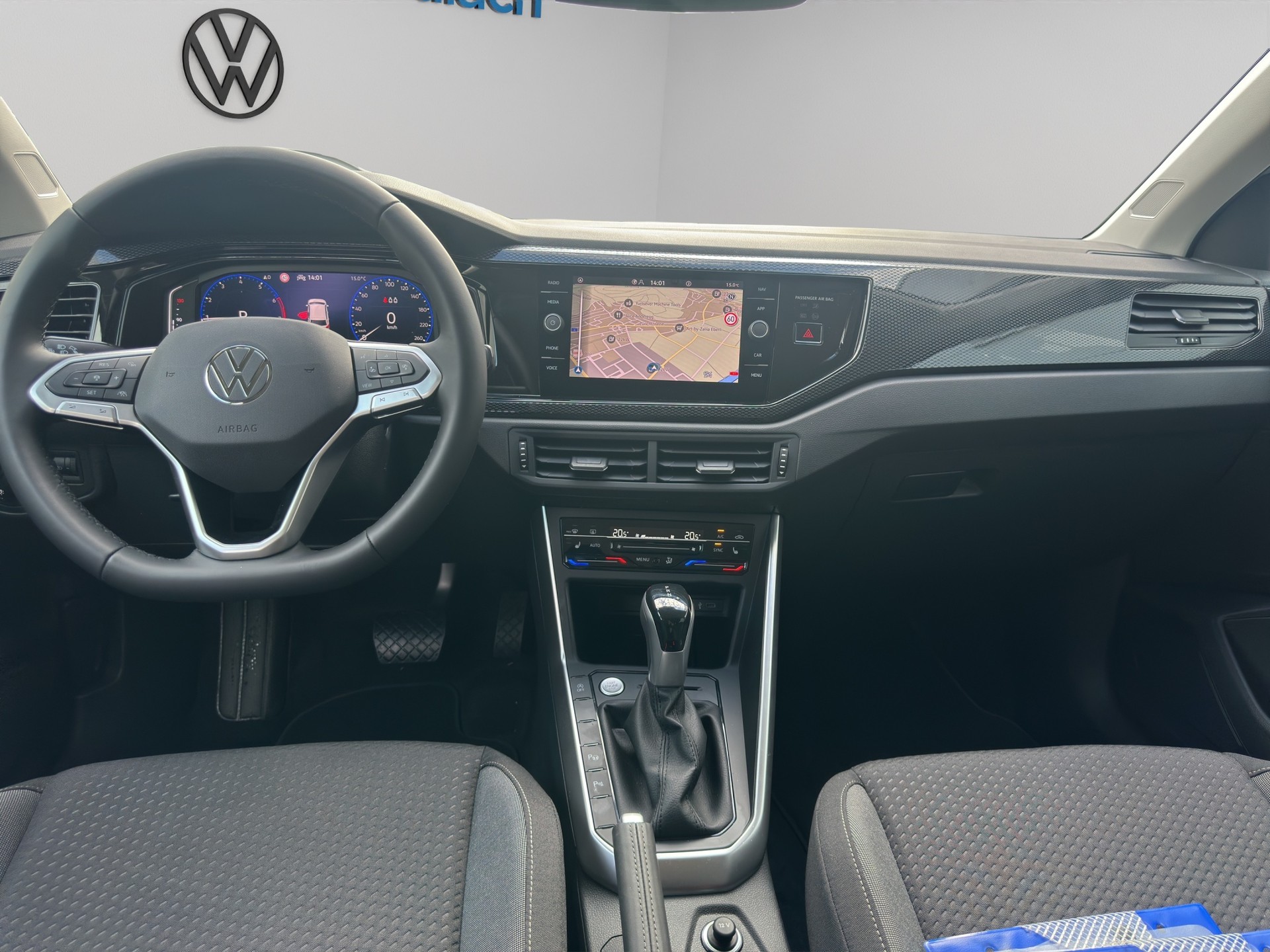 VW Polo 1.0 TSI Life DSG-image-11