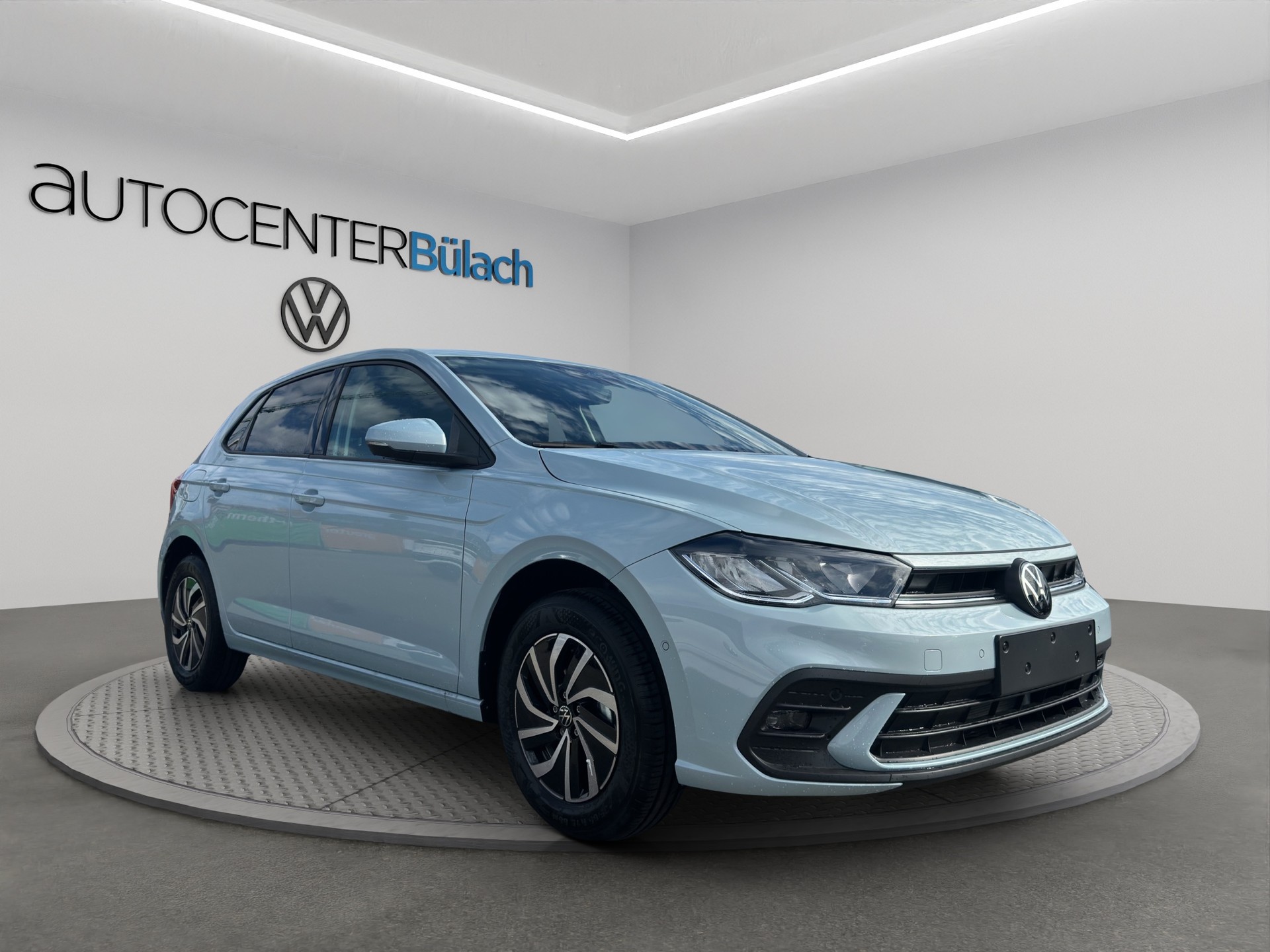 VW Polo 1.0 TSI Life DSG-image-2