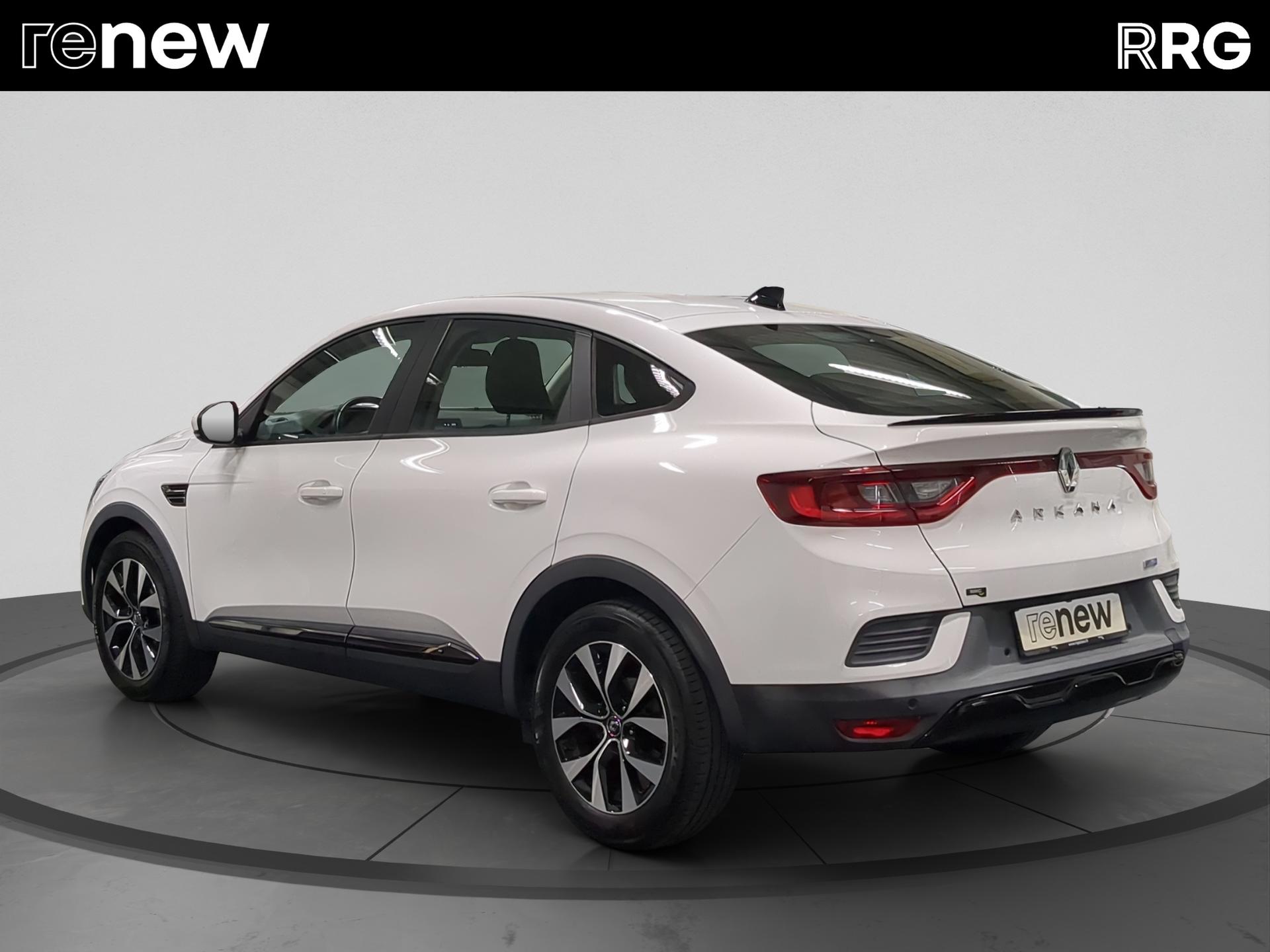 RENAULT Arkana 1.6 E-Tech Zen-image-4