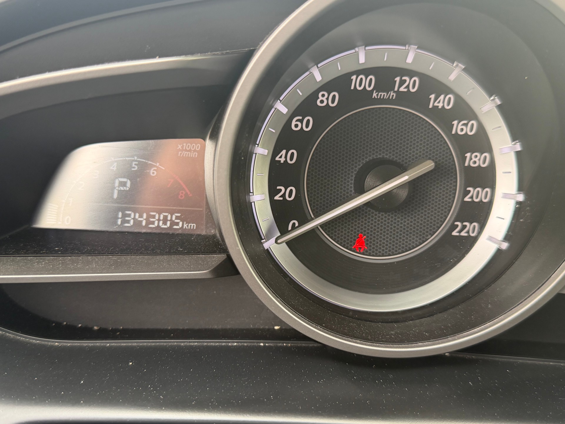 MAZDA 2 1.5i 16V Skyactiv-G Ambition Drive-image-9