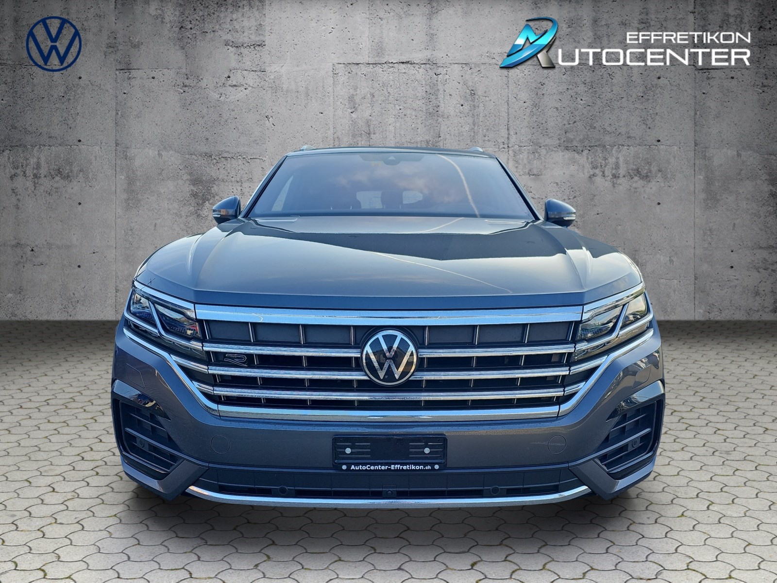VW Touareg 3.0 TDI R Line-showroom-element-2
