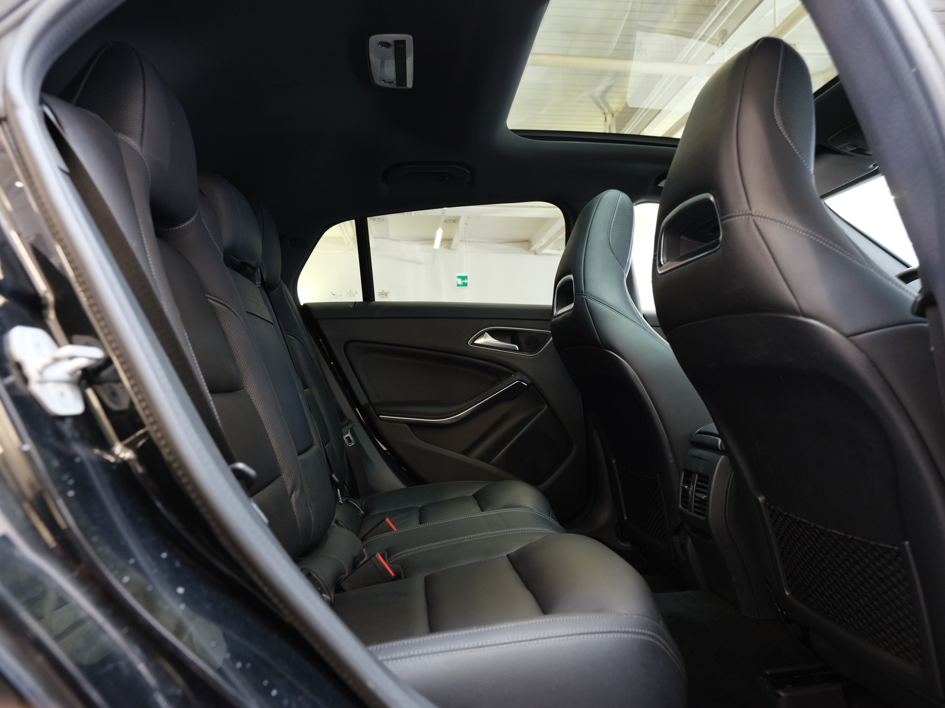 MERCEDES-BENZ CLA Shooting Brake 220 d Urban 4Matic 7G-DCT-image-11