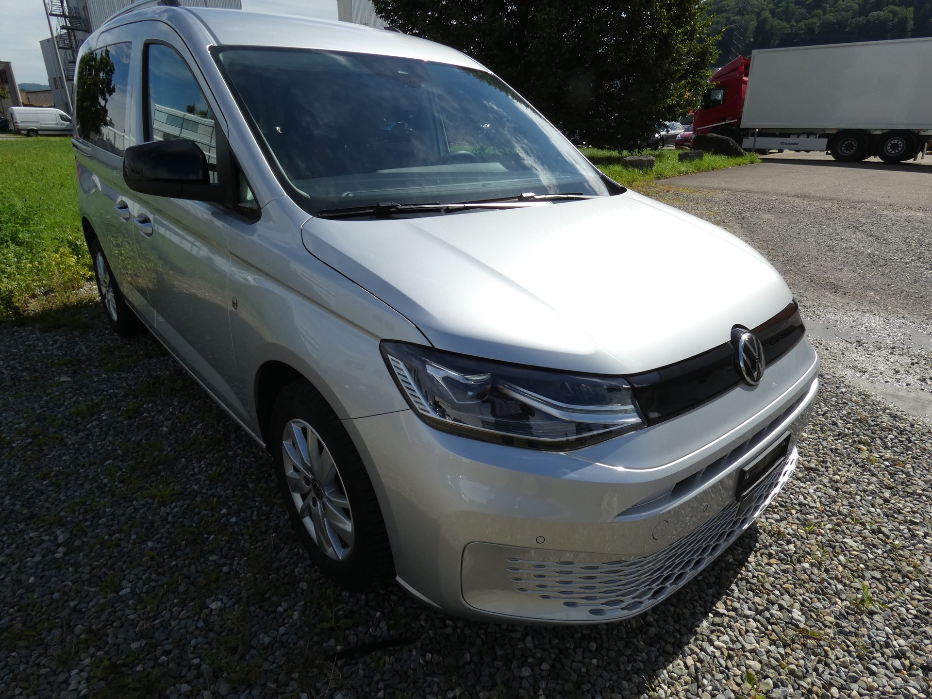 VW CADDY 1.5 TSI DSG Liberty-showroom-element-2