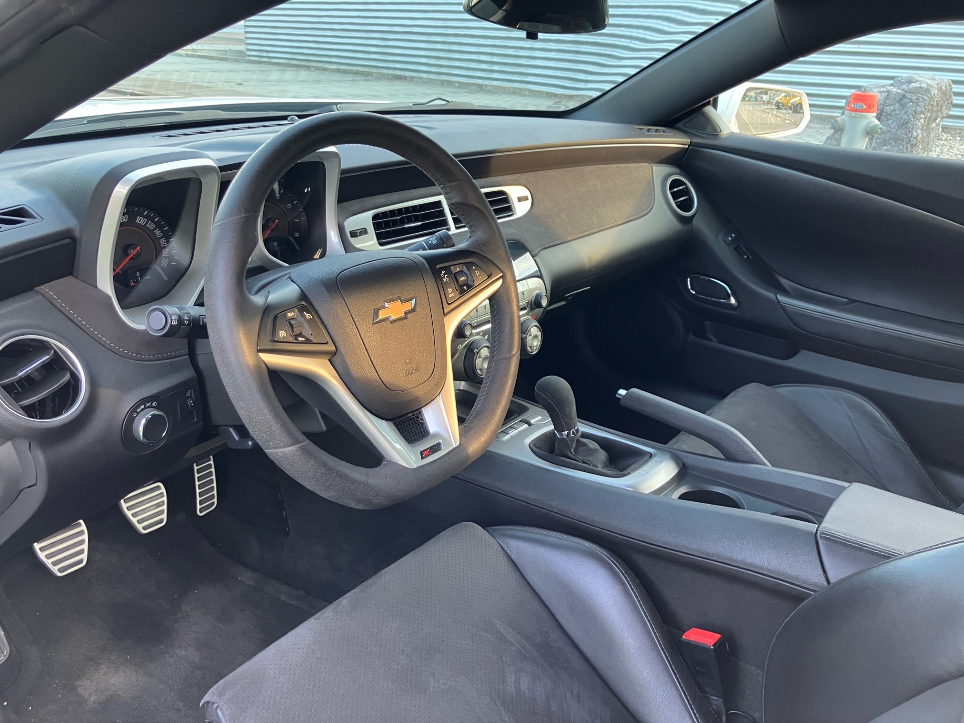 CHEVROLET Camaro Z28-image-8