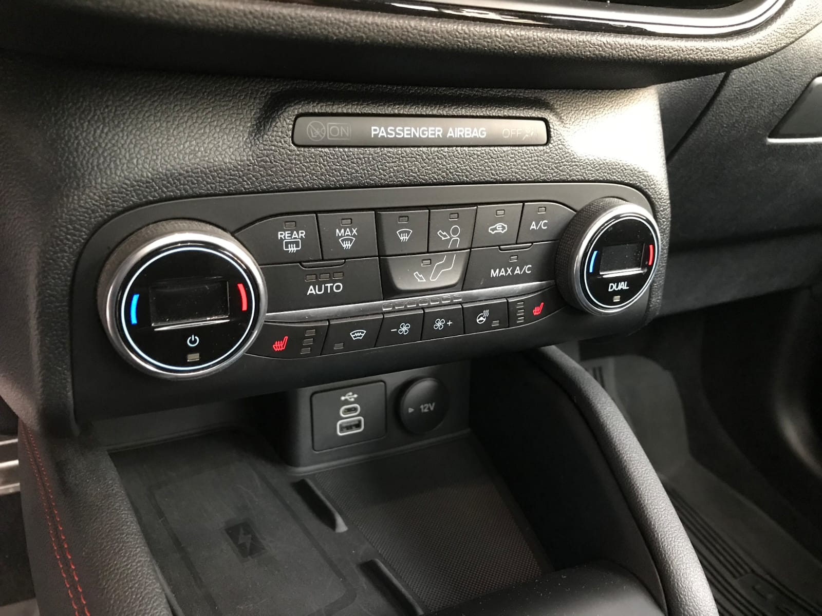 FORD Kuga 2.5 Plug-in Hybrid ST-Line X-image-5