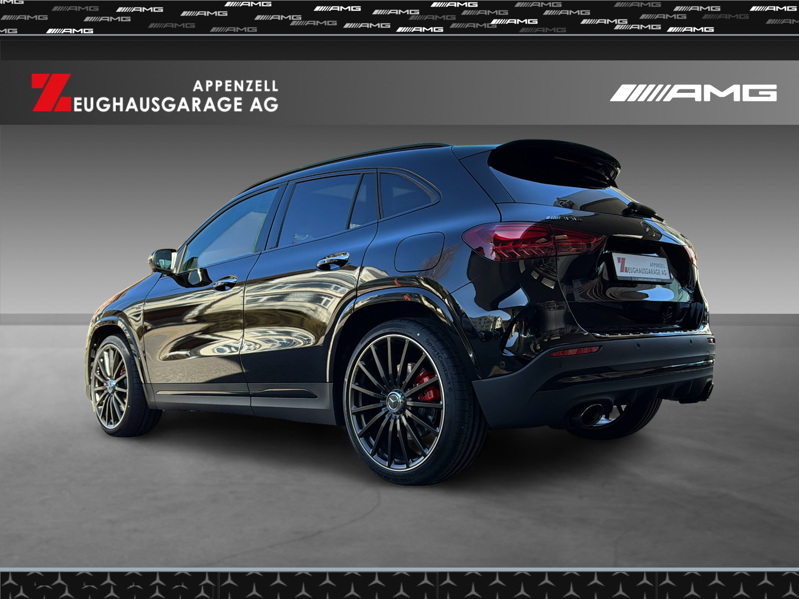 MERCEDES-BENZ GLA 35 4Matic-showroom-element-2