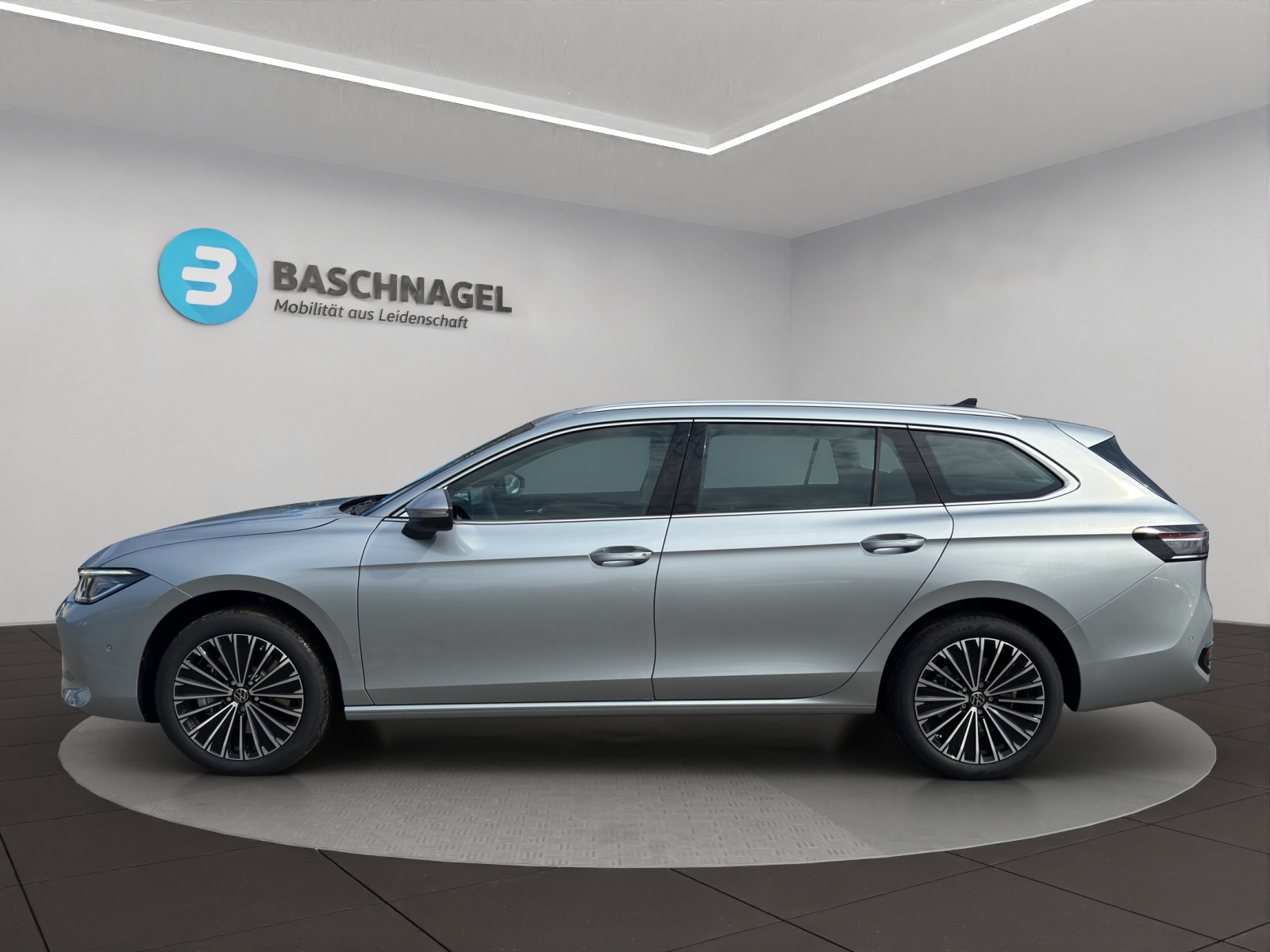 VW Passat Variant 2.0 TSI evo4 Elegance 4 Motion DSG-image-1