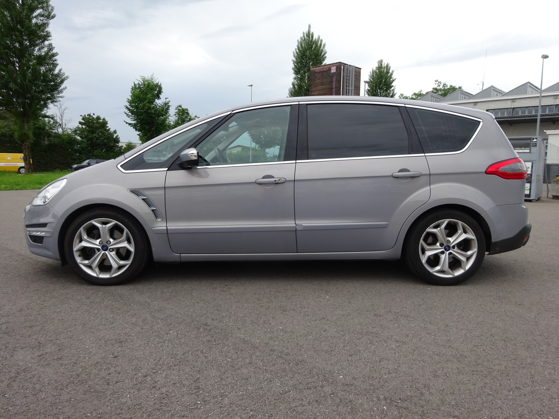 FORD S-Max 2.0 SCTi Titanium PowerShift-image-9