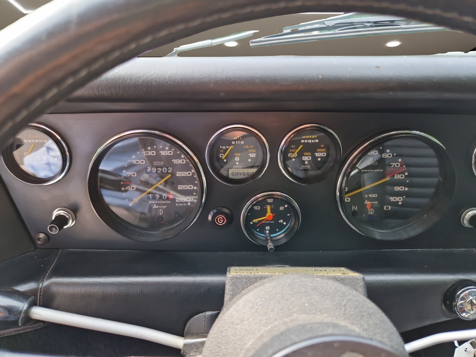 FERRARI 208 Dino 208 GT4-image-8