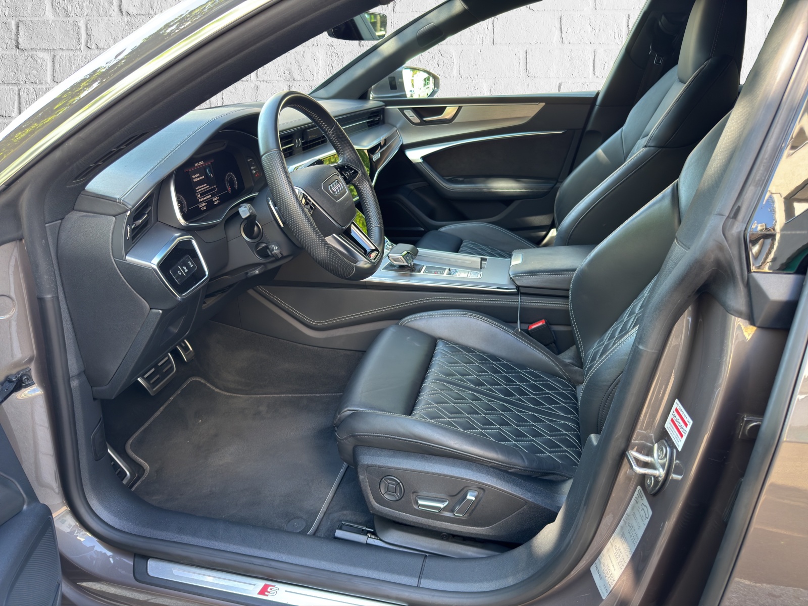 AUDI A7 Sportback 50 TDI quattro S-tronic-image-8