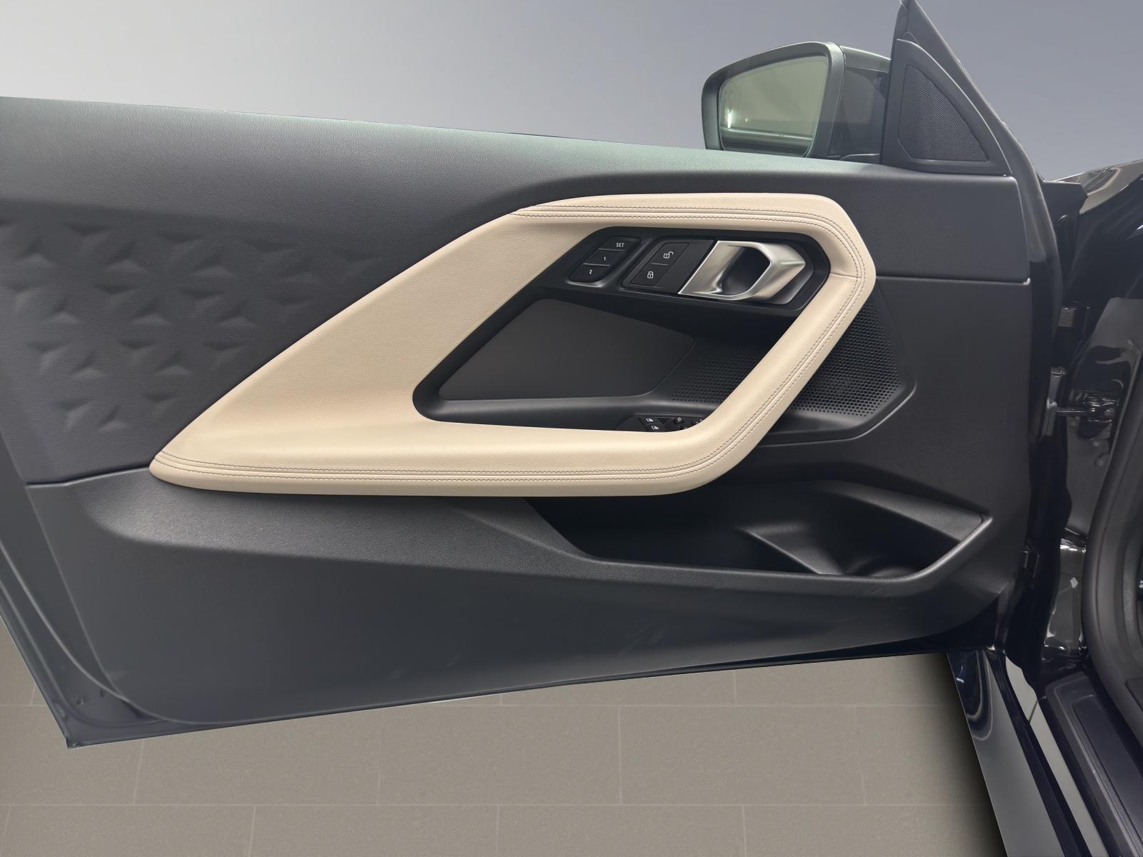 BMW 220d Coupé-image-12