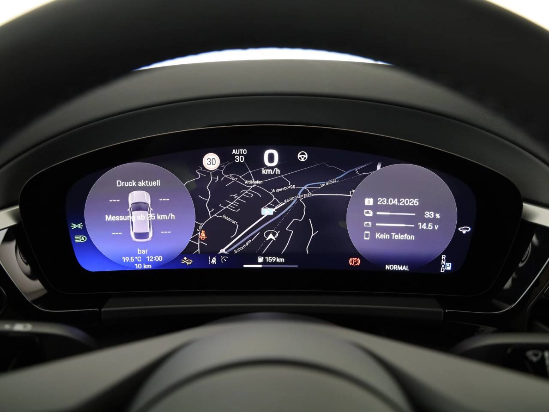 PORSCHE Macan 4S-image-15