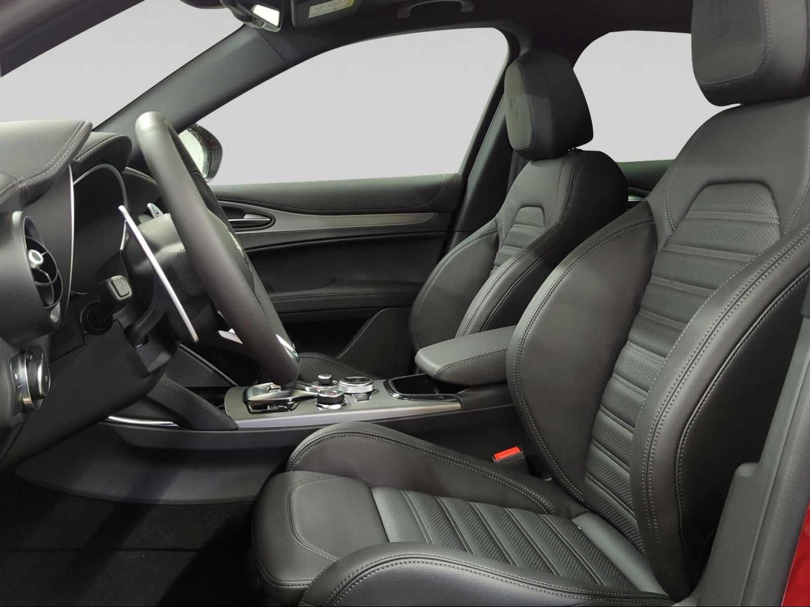 ALFA ROMEO Stelvio 2.0 Veloce Q4 AT8-image-6