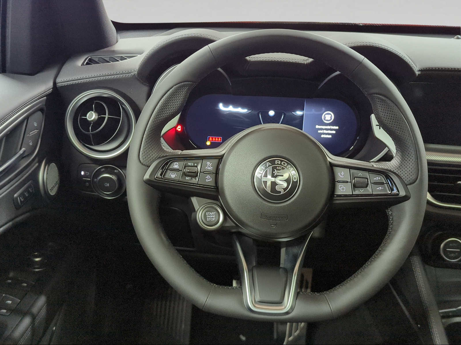 ALFA ROMEO Stelvio 2.0 Veloce Q4 AT8-image-9
