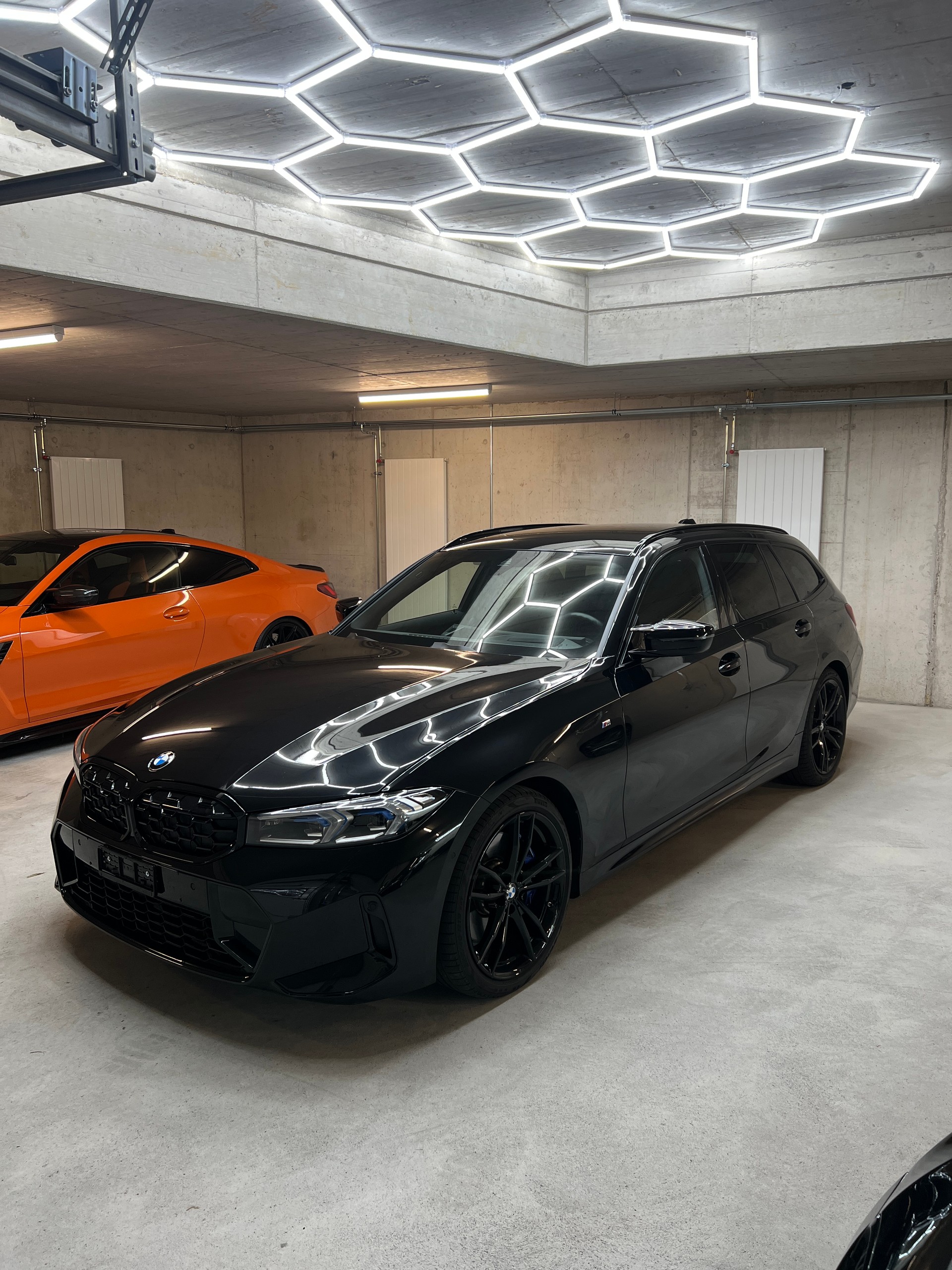 BMW M340i xDrive 48V Touring Steptronic-image-2