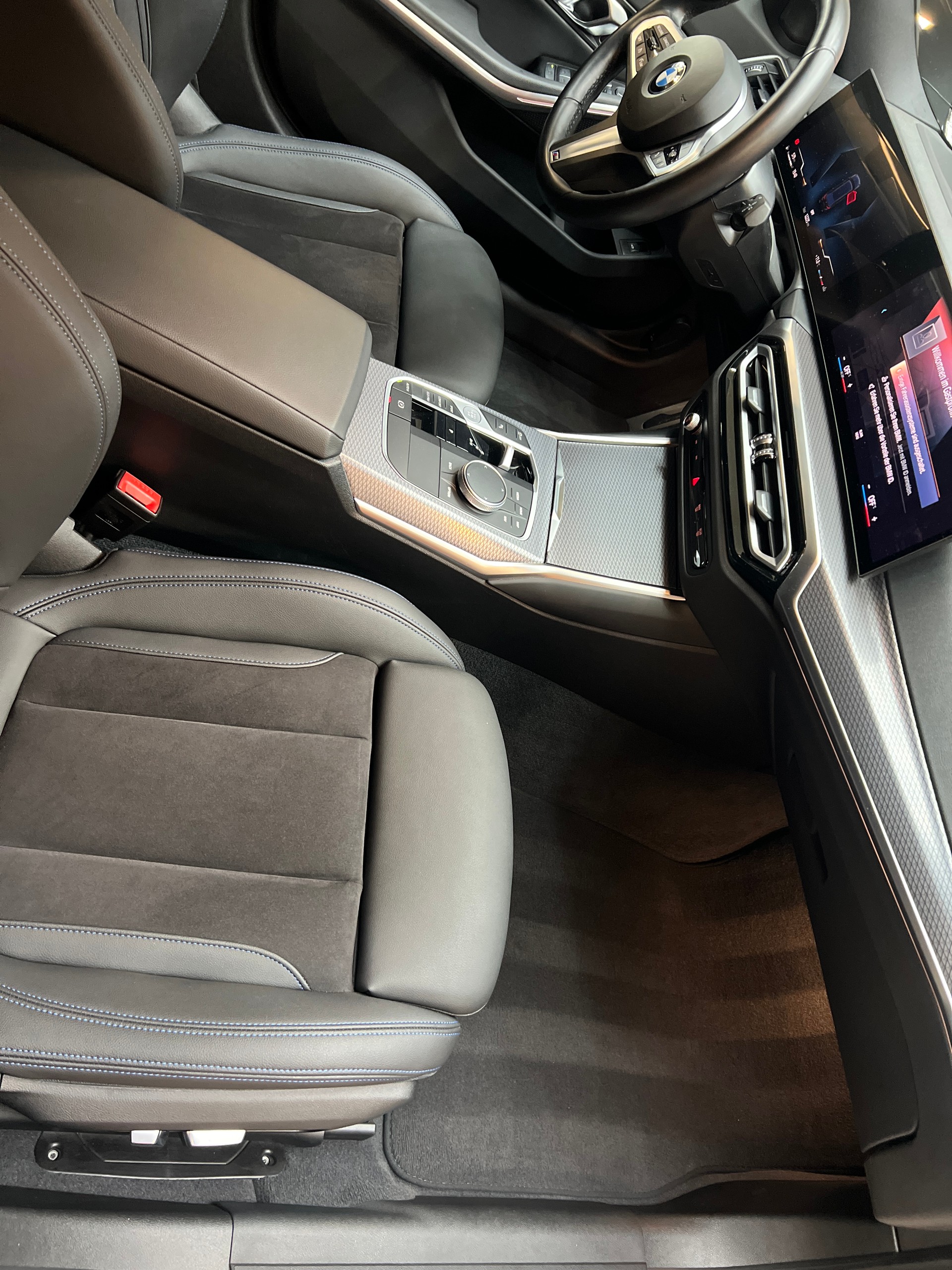BMW M340i xDrive 48V Touring Steptronic-image-7