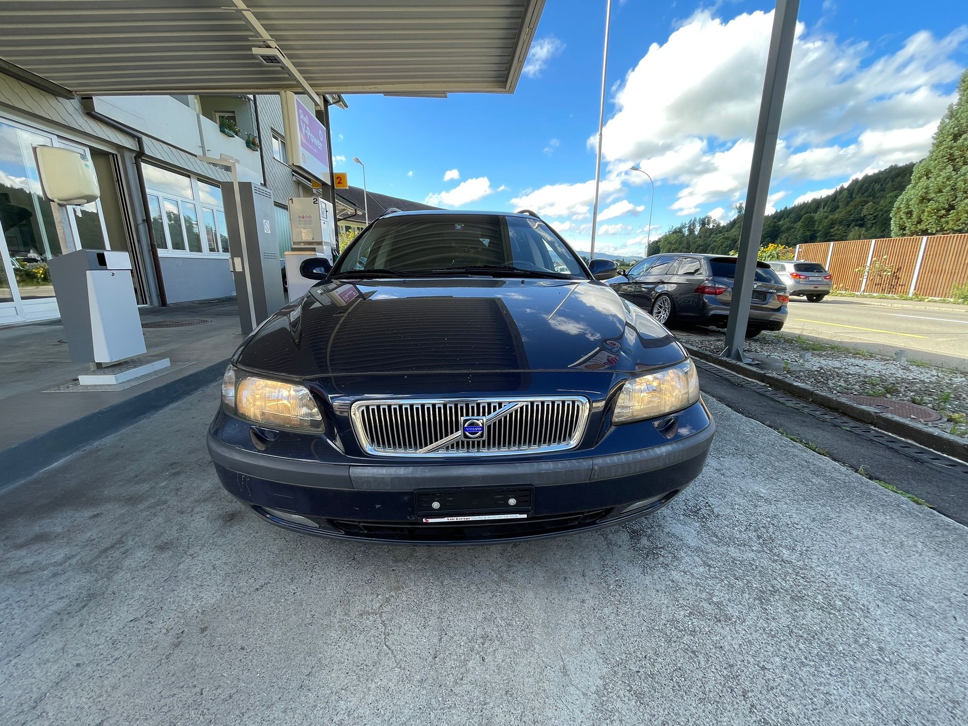 VOLVO V70 2.4-image-4