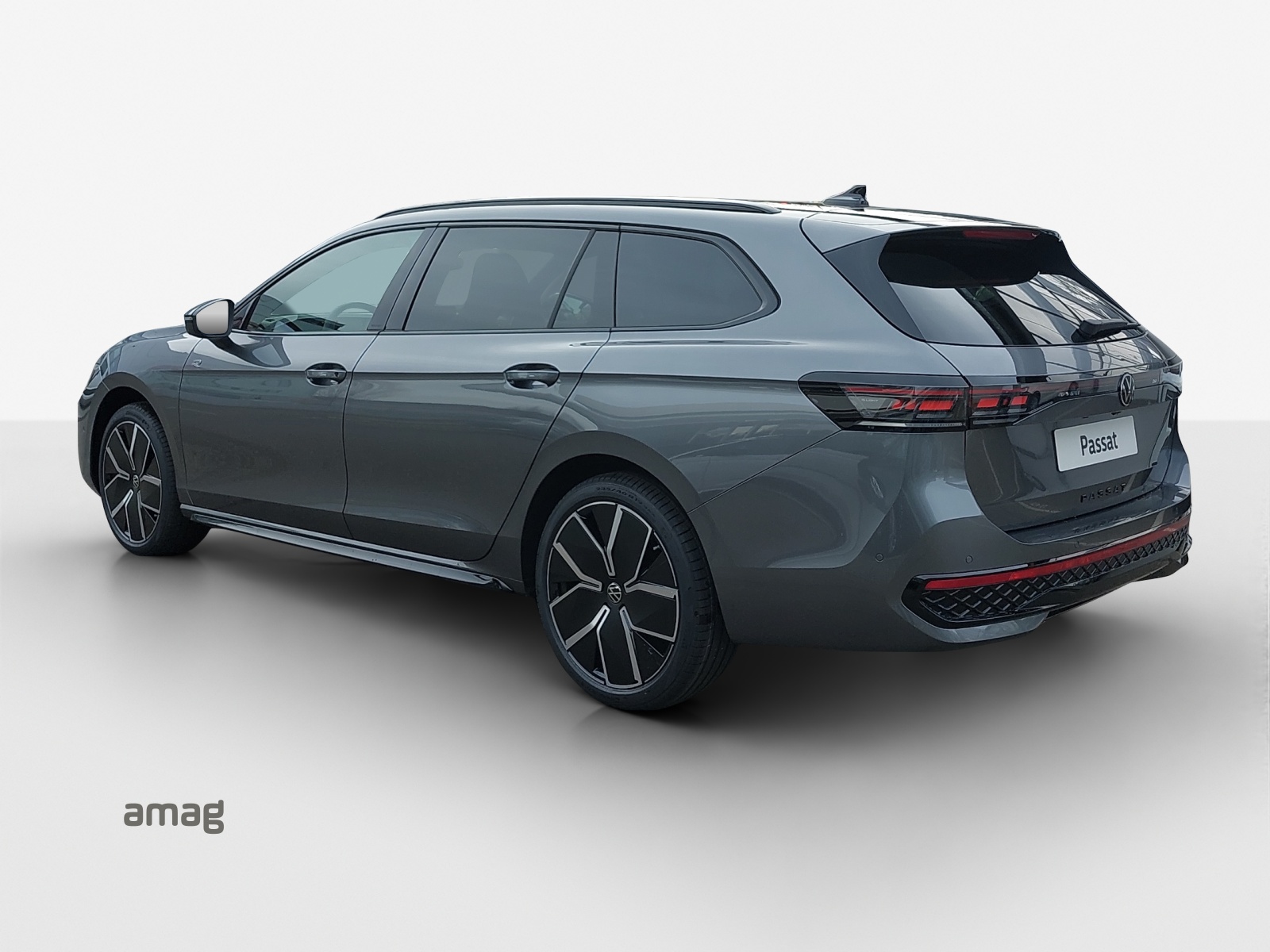 VW Passat Variant 2.0 TDI evo R-Line 4 Motion DSG-image-2