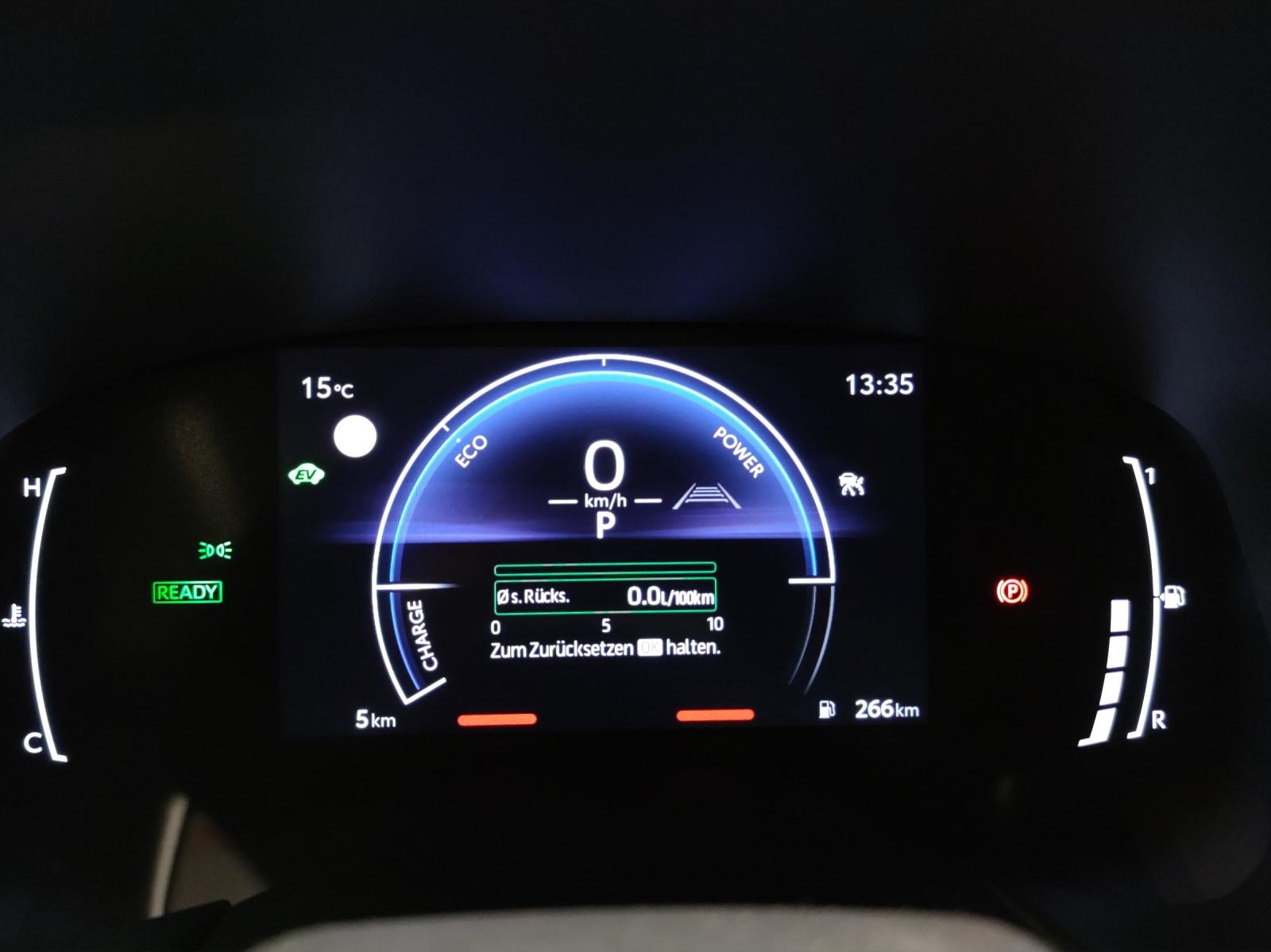 TOYOTA Aygo X 1.5 VVT-i HSD Trend-image-13