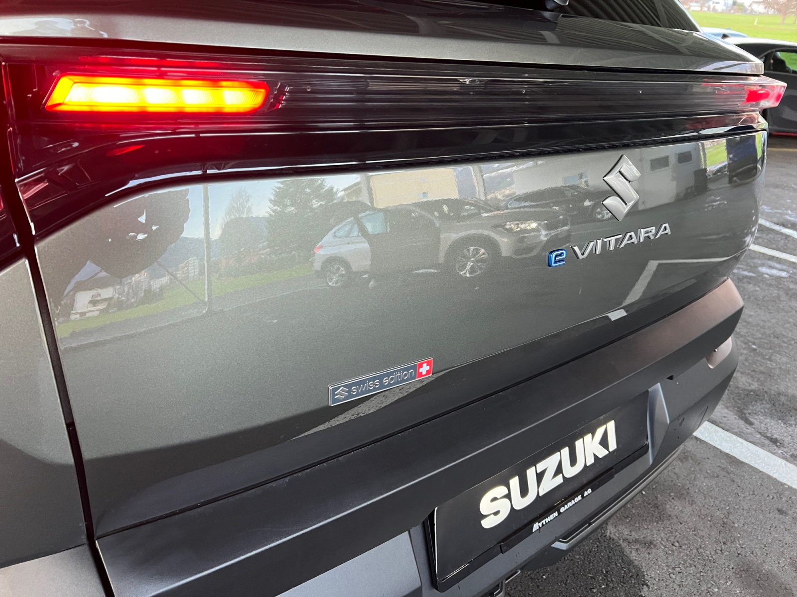 SUZUKI e Vitara Compact Top 4x4-image-15
